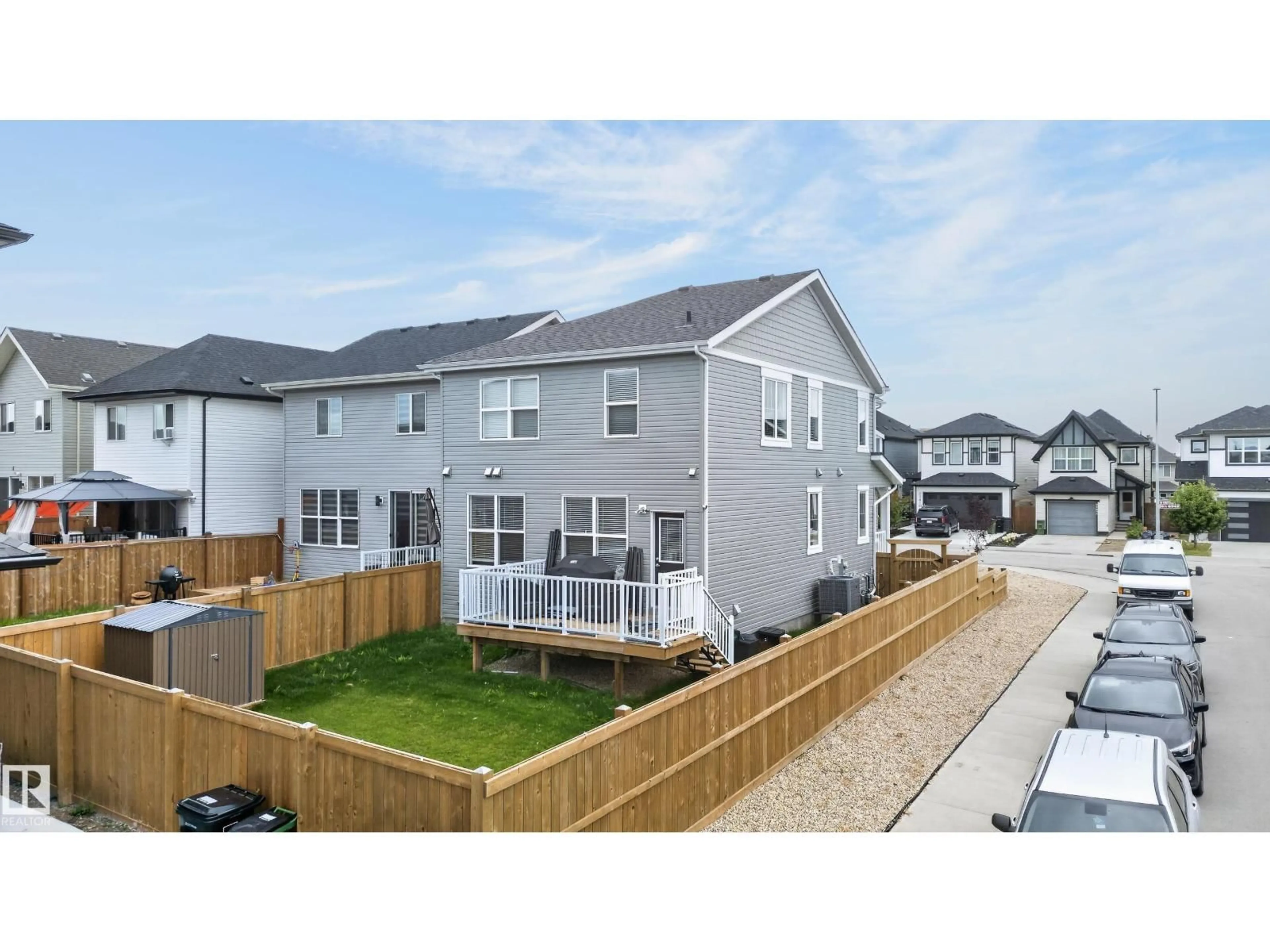 A pic from outside/outdoor area/front of a property/back of a property/a pic from drone, street for 22809 95A AV, Edmonton Alberta T5T7H5