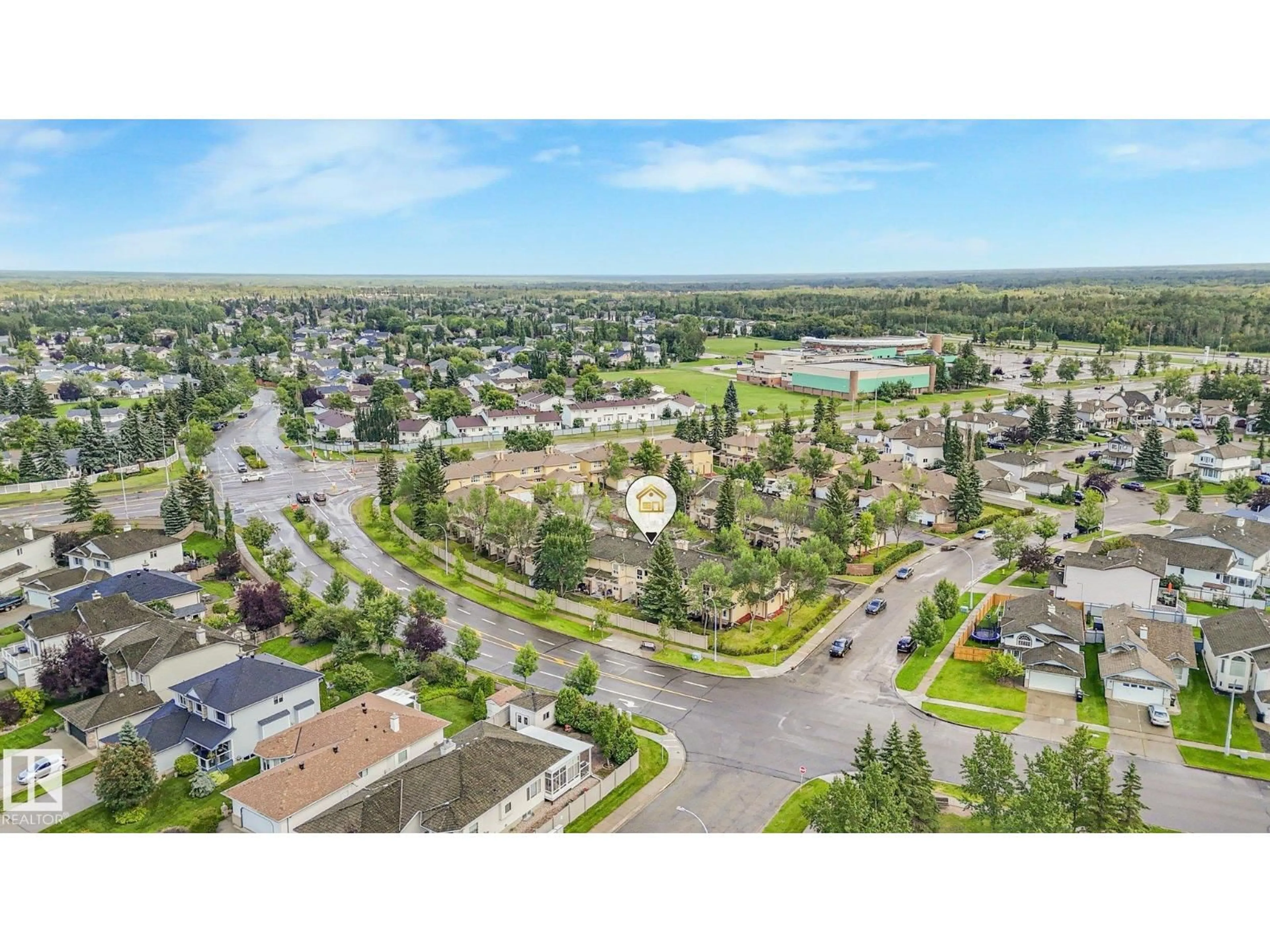 A pic from outside/outdoor area/front of a property/back of a property/a pic from drone, unknown for #3 - 901 NORMANDY DR, Sherwood Park Alberta T8A5V7