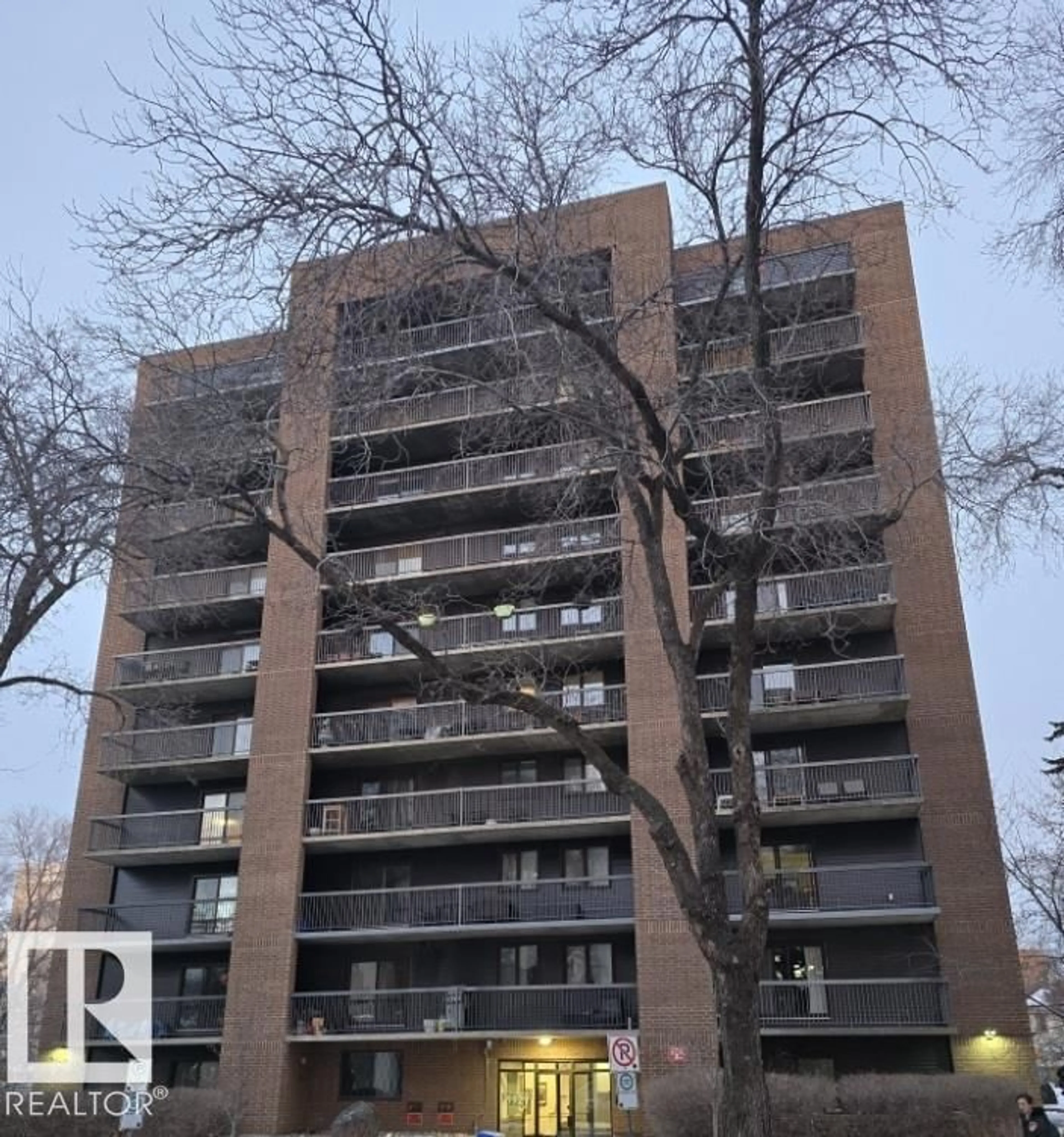 Unknown for 601 - 9929 113 ST, Edmonton Alberta T5K2N9