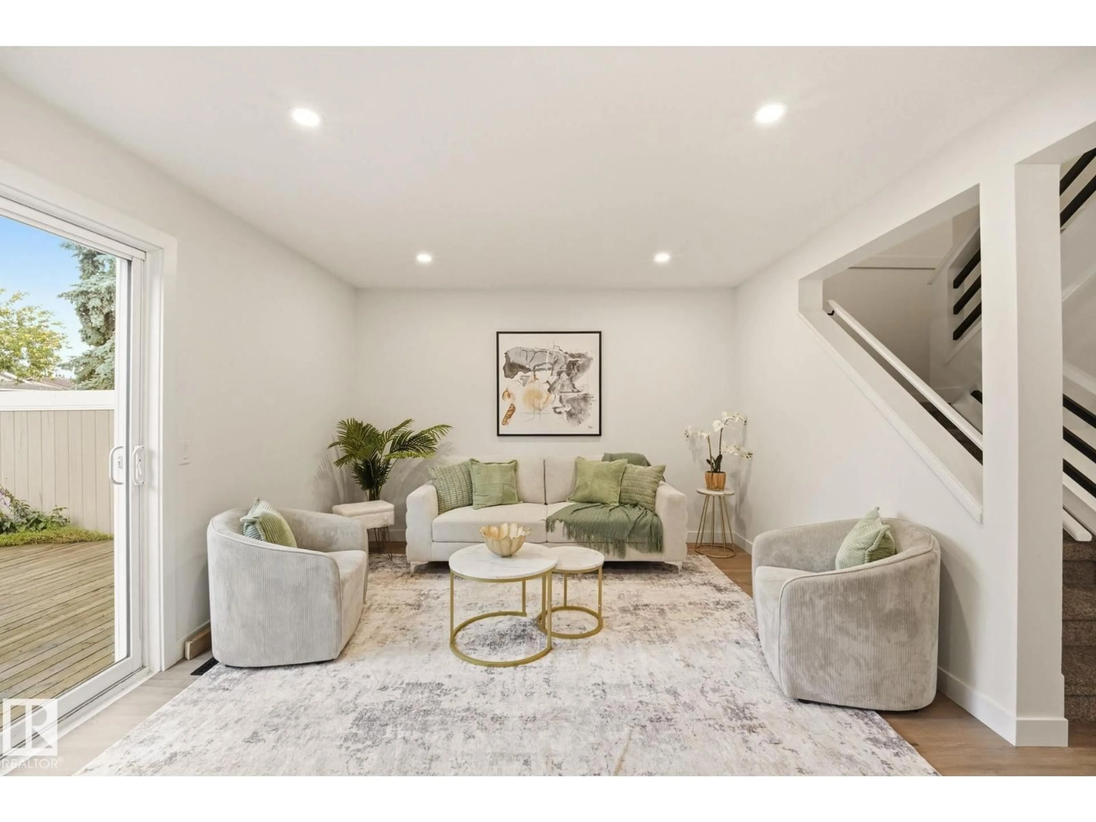 Living room with furniture, unknown for 125 WOODBOROUGH WY, Edmonton Alberta T5Y1N2