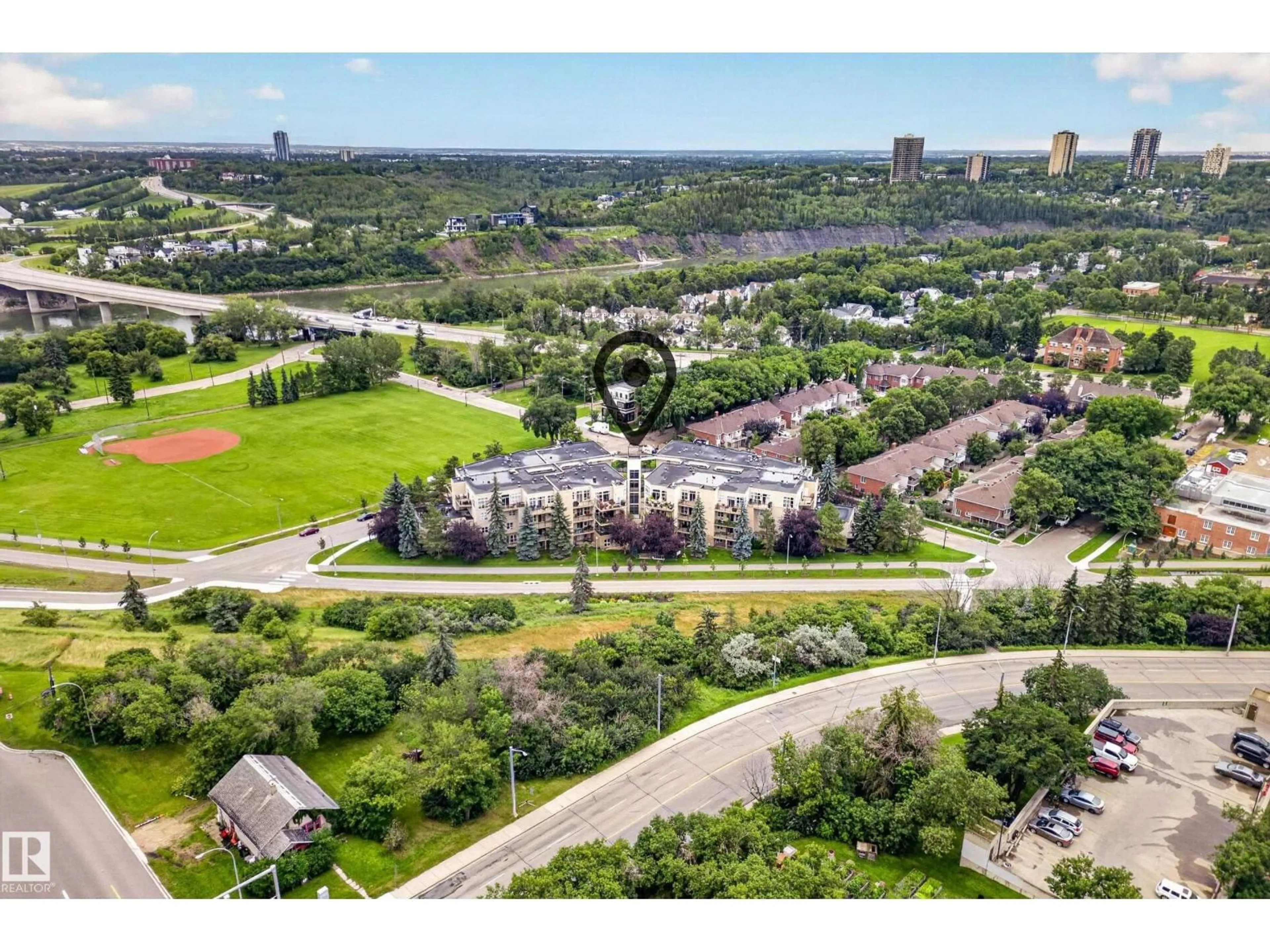A pic from outside/outdoor area/front of a property/back of a property/a pic from drone, unknown for 304 - 9804 101 ST, Edmonton Alberta T5K2X3