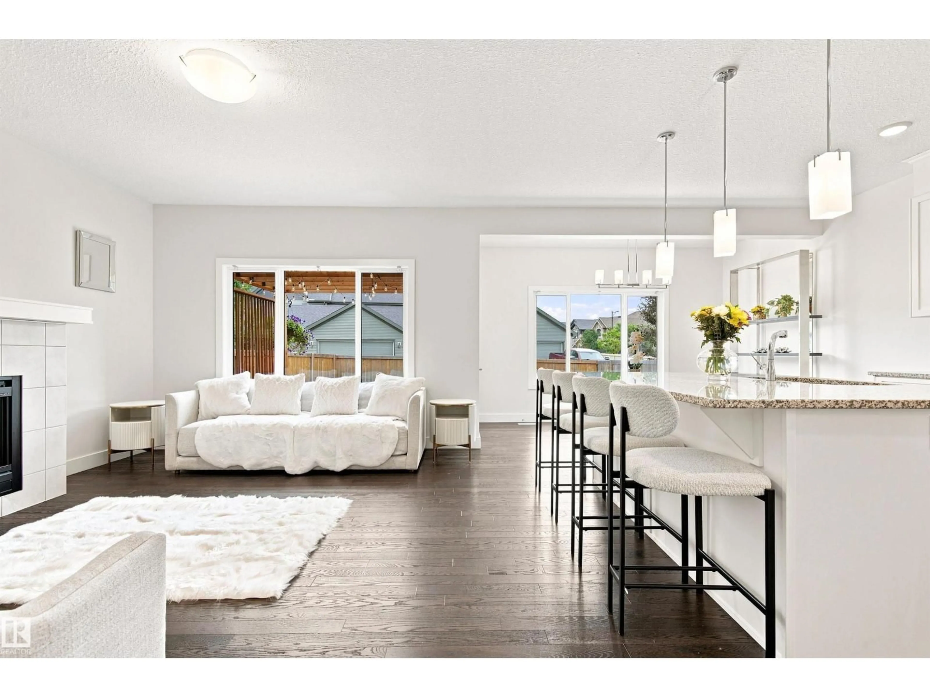Open concept kitchen, unknown for 3741 KIDD CR, Edmonton Alberta T6W2R1