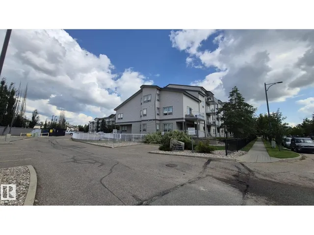 422 EDWARDS DR, Edmonton 3
