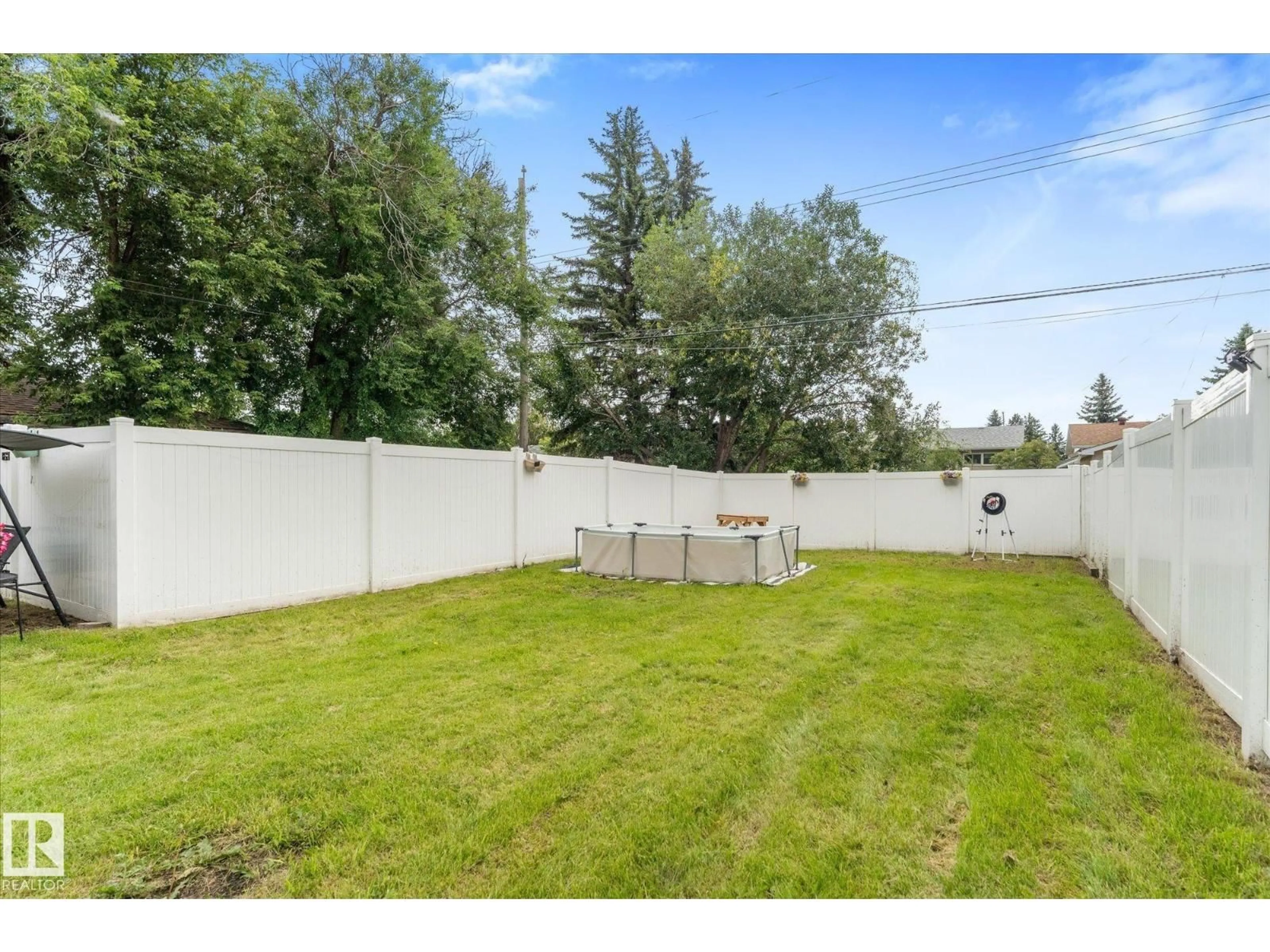Unknown for NW - 12923 137 AV, Edmonton Alberta T5L4C3