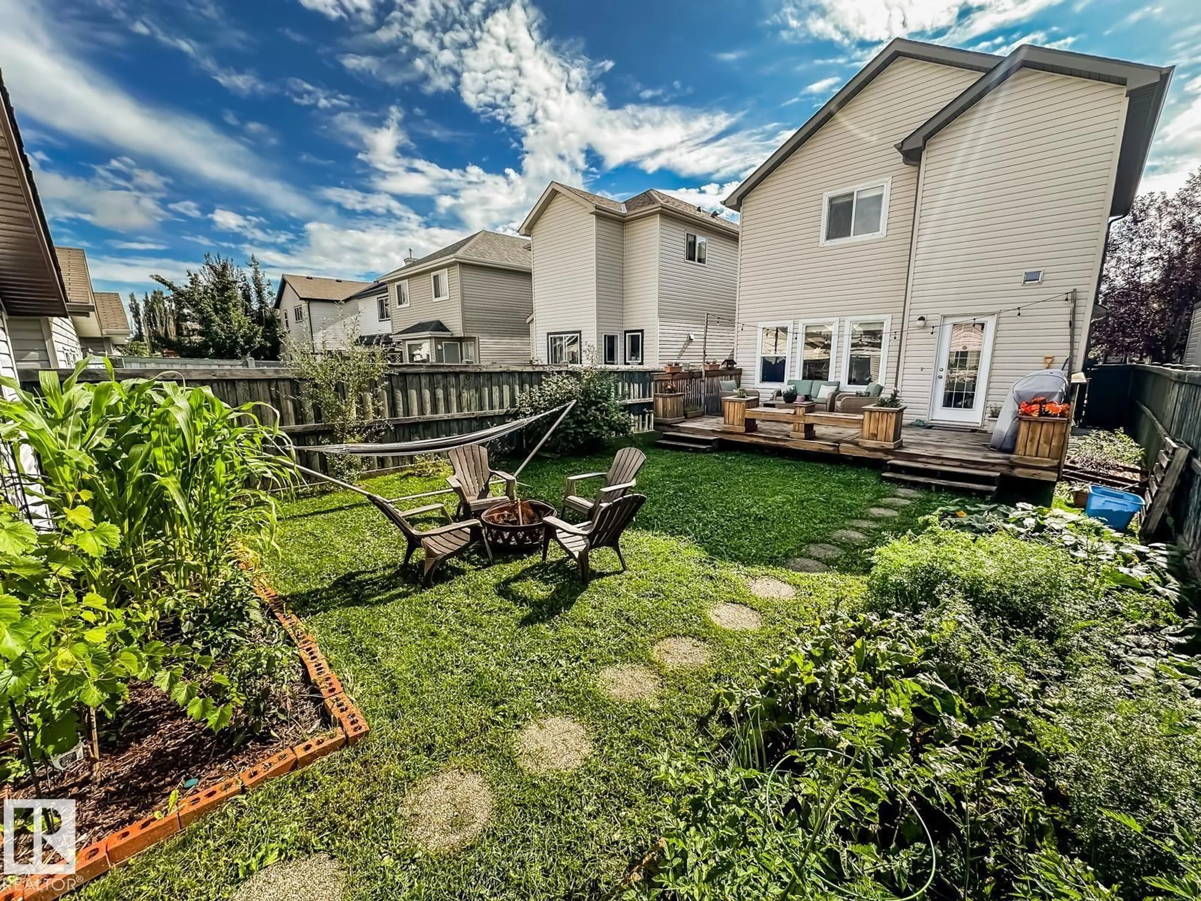 Patio, mountain view for SW - 12060 19 AV, Edmonton Alberta T6W1W5