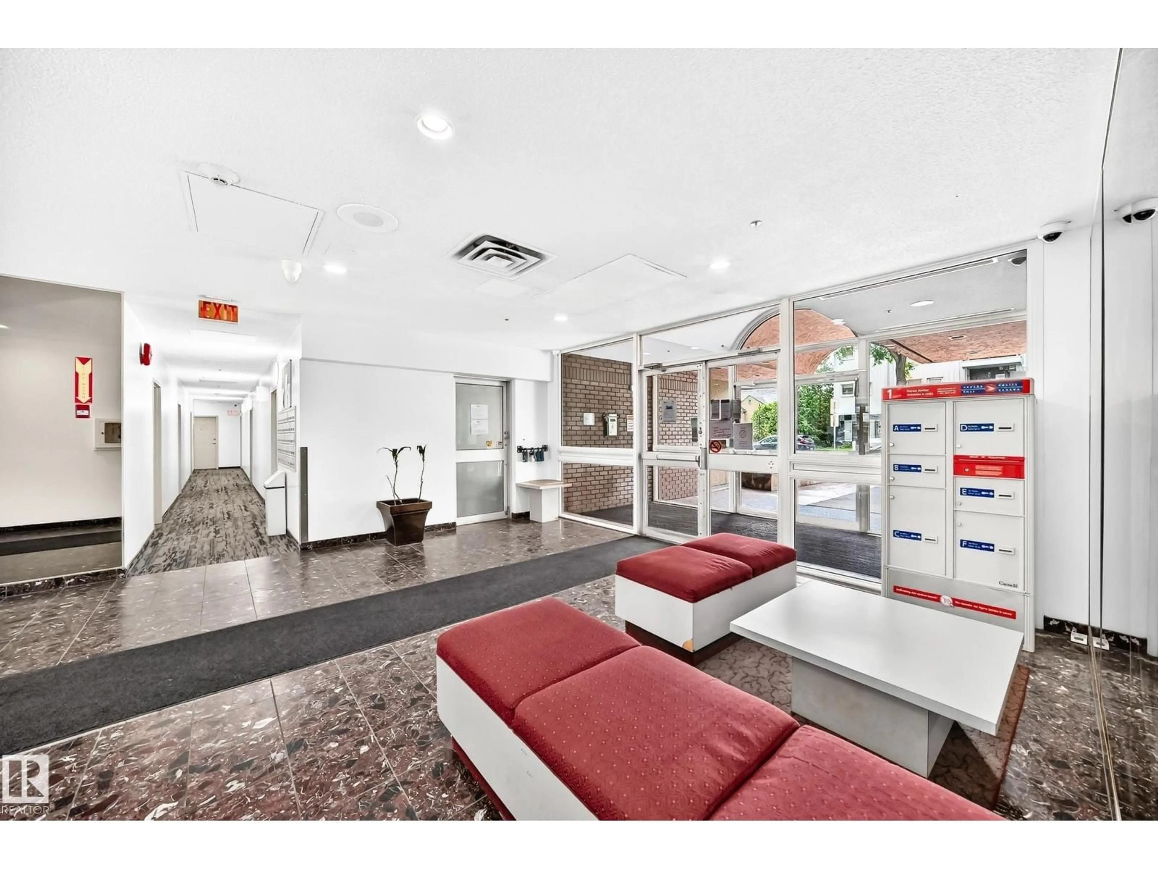 Lobby for 706 - 11211 85 ST NW, Edmonton Alberta T5B4T7