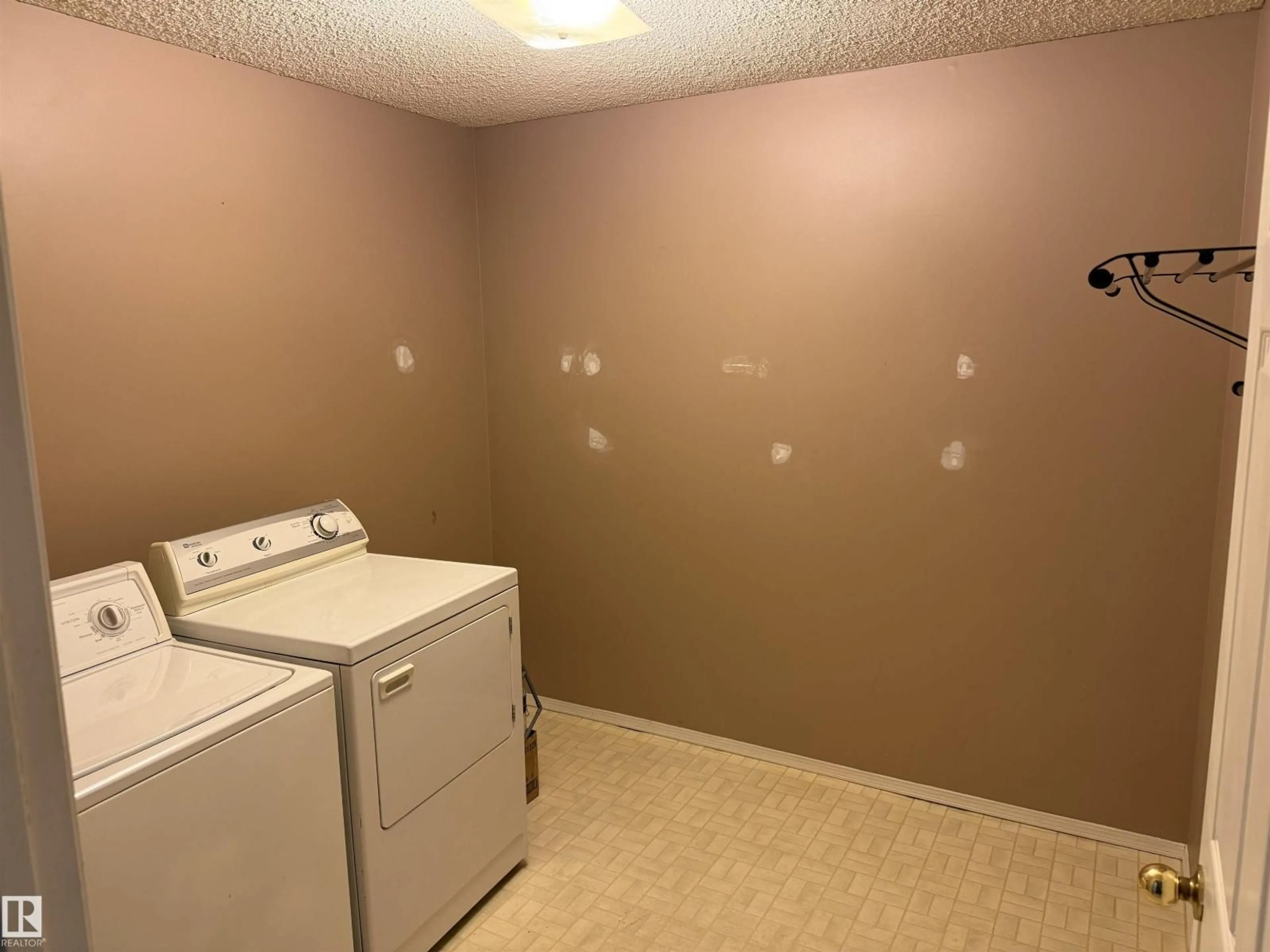 Laundry room for #203 - 11807 101 ST, Edmonton Alberta T5G2B6