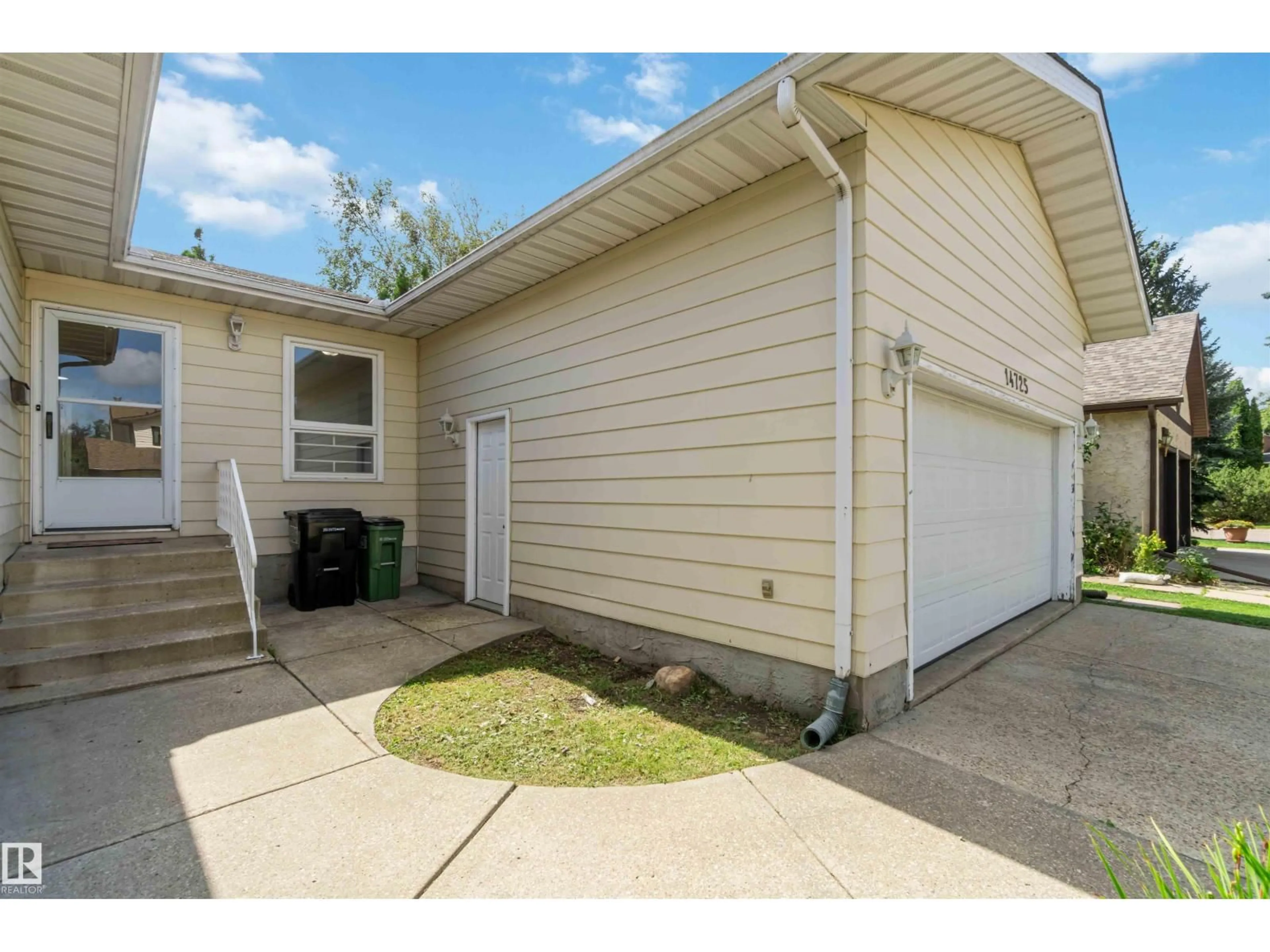 Unknown for 14725 43A AV AV, Edmonton Alberta T6H5T8
