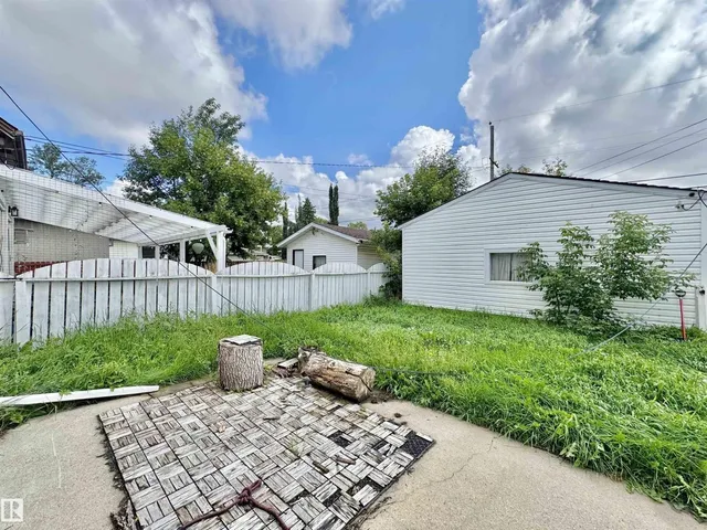 NW - 6209 106 ST, Edmonton 4