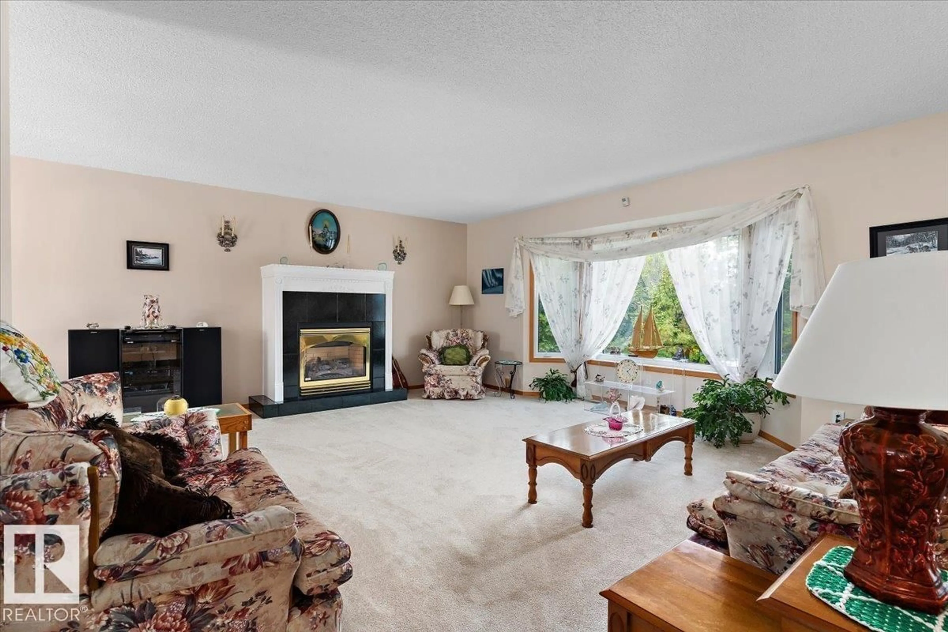 Living room with furniture, unknown for 85 20212 TWP ROAD ROAD, Rural Strathcona County Alberta T8G1E4