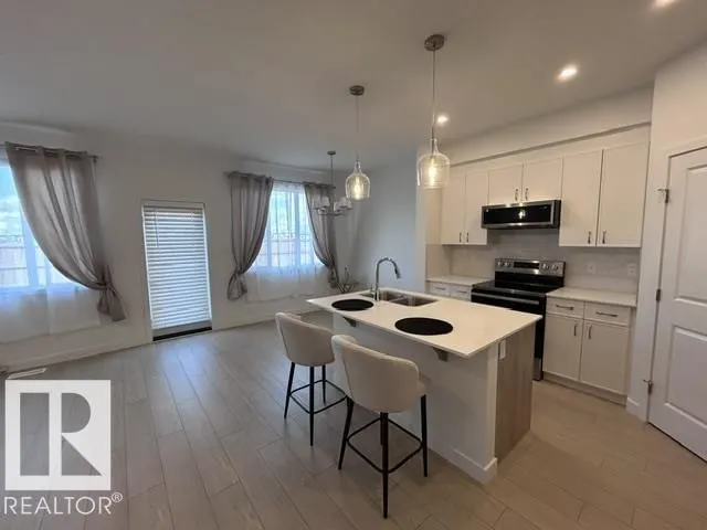 20936 16 AV, Edmonton 5