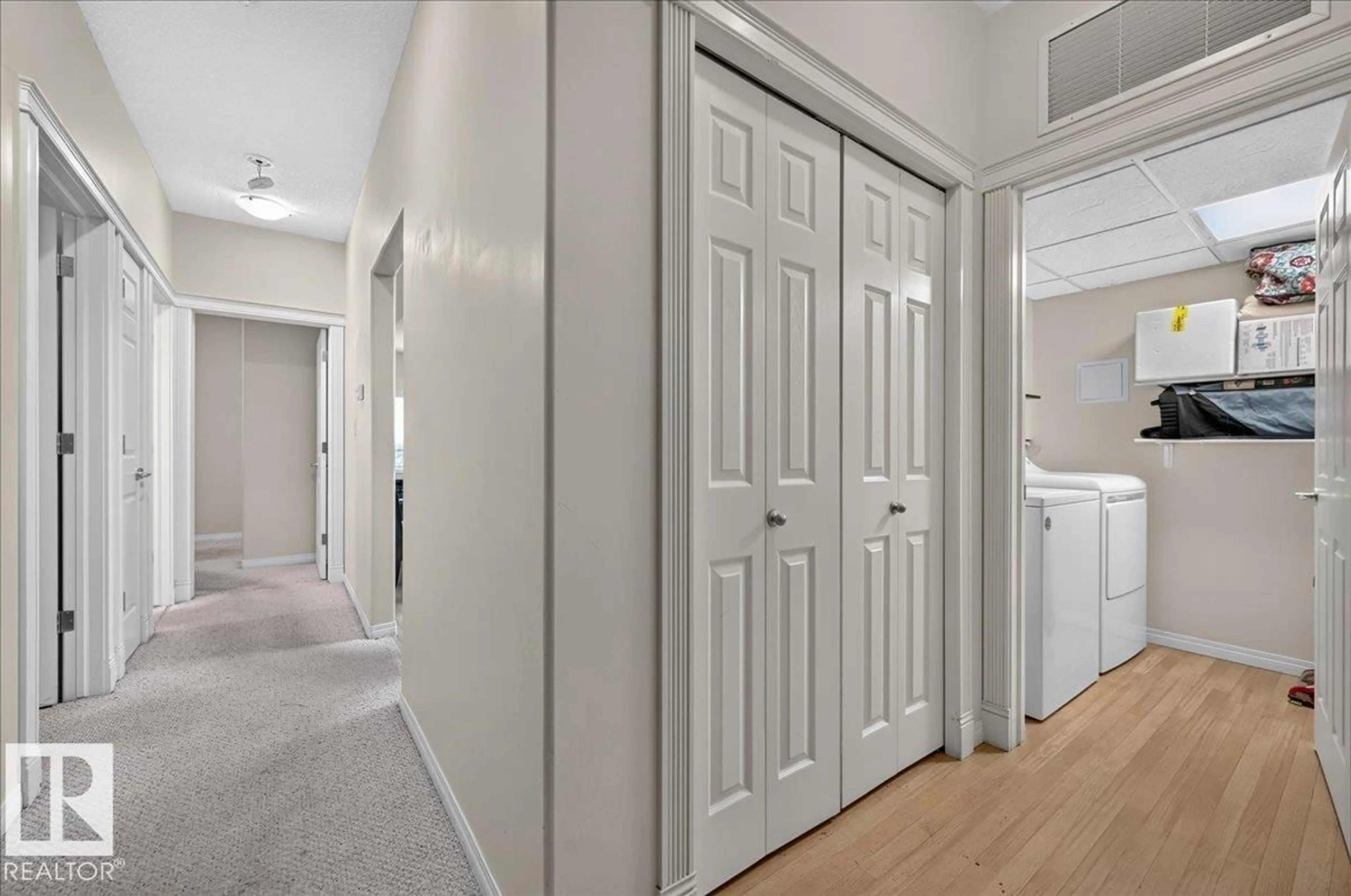 Indoor entryway for 306 - 8702 SOUTHFORT DR, Fort Saskatchewan Alberta T8L4R6