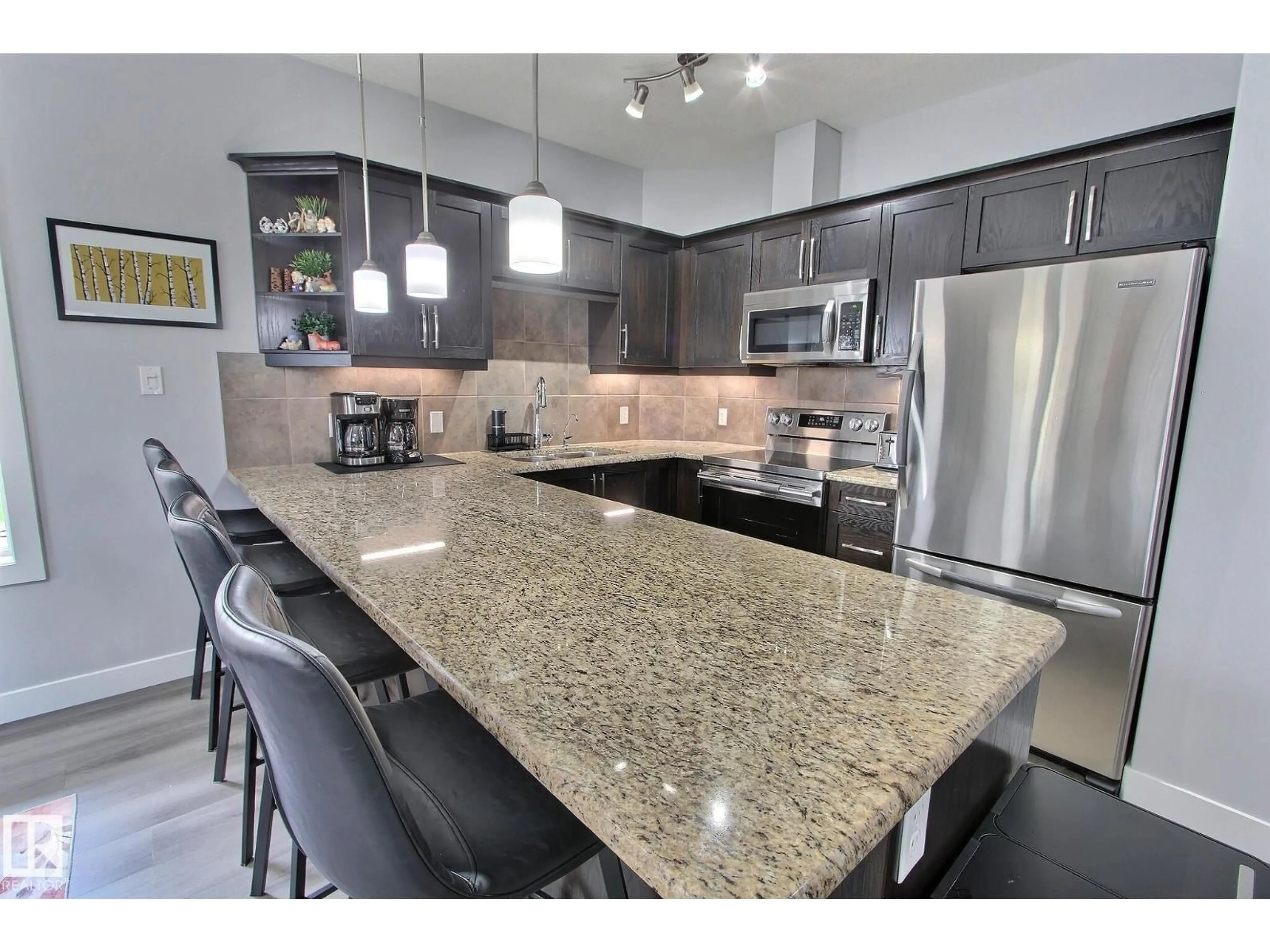 Open concept kitchen, ceramic/tile floor for 3207 - 7347 SOUTH TERWILLEGAR DR, Edmonton Alberta T6R0M3