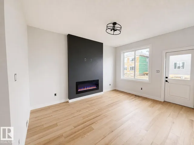 13118 186 AV, Edmonton 5