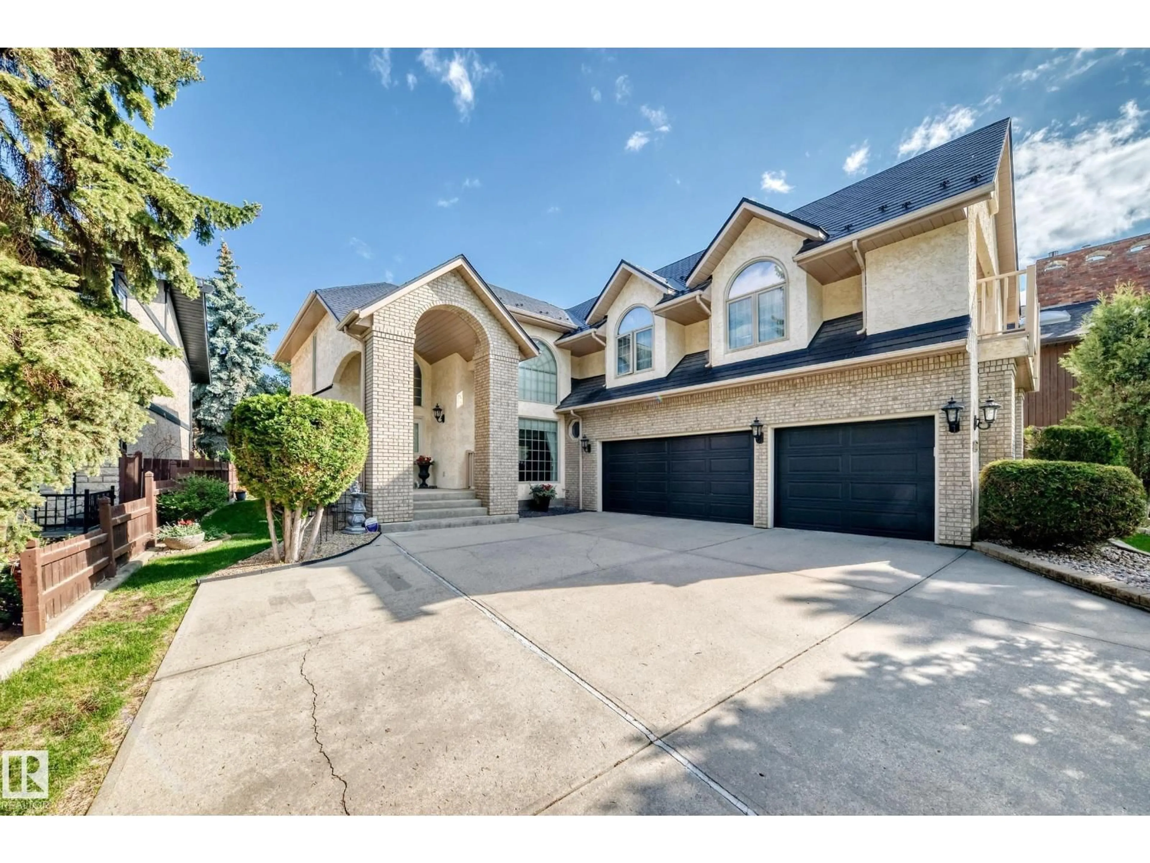 Unknown for 17416 53 AV, Edmonton Alberta T6M1C4
