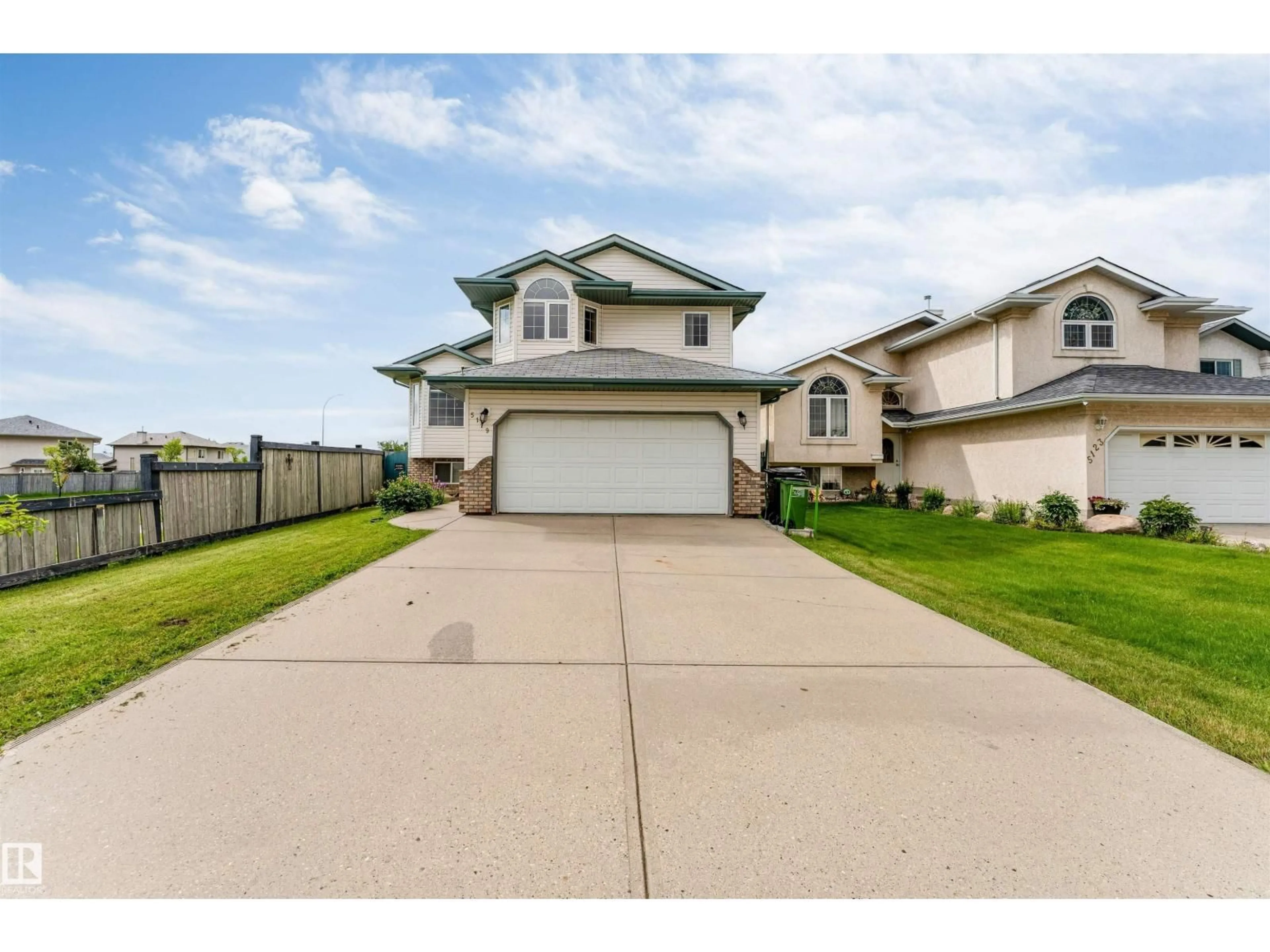 A pic from outside/outdoor area/front of a property/back of a property/a pic from drone, street for NW - 5119 157 AV, Edmonton Alberta T5Y2X5