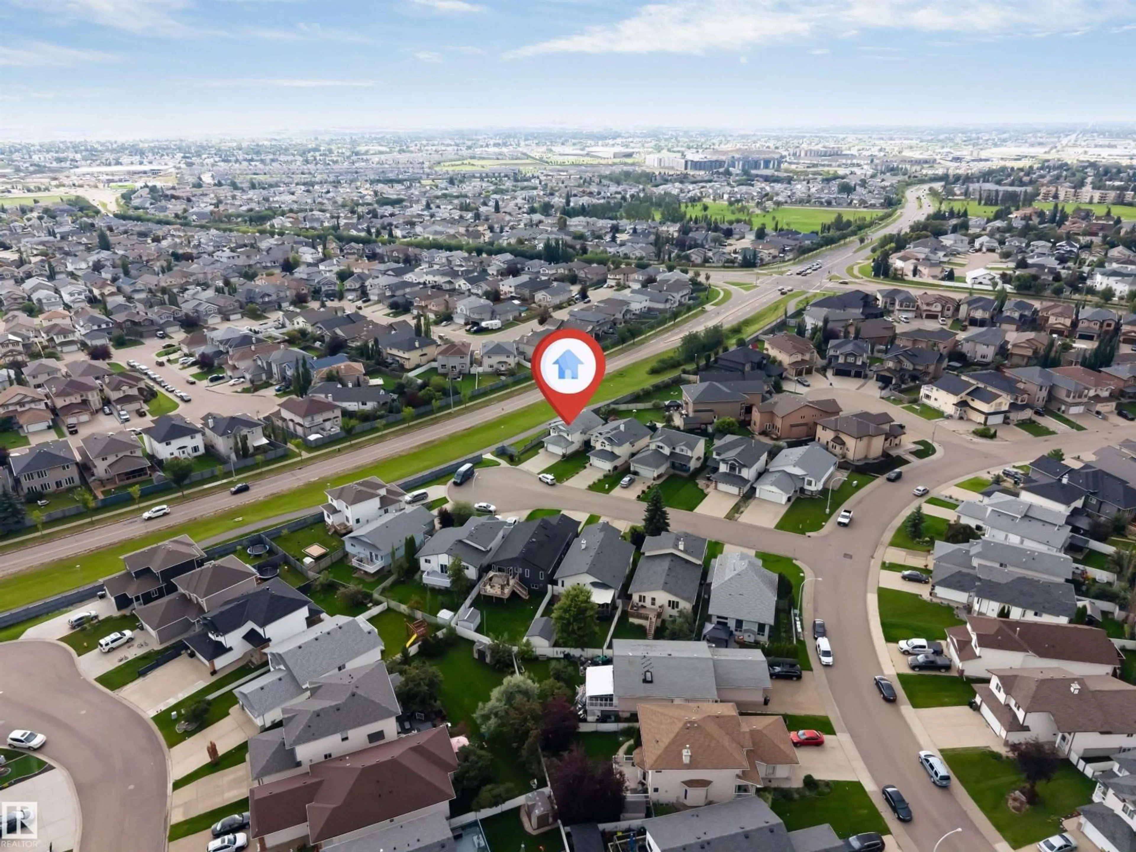 A pic from outside/outdoor area/front of a property/back of a property/a pic from drone, street for NW - 5119 157 AV, Edmonton Alberta T5Y2X5