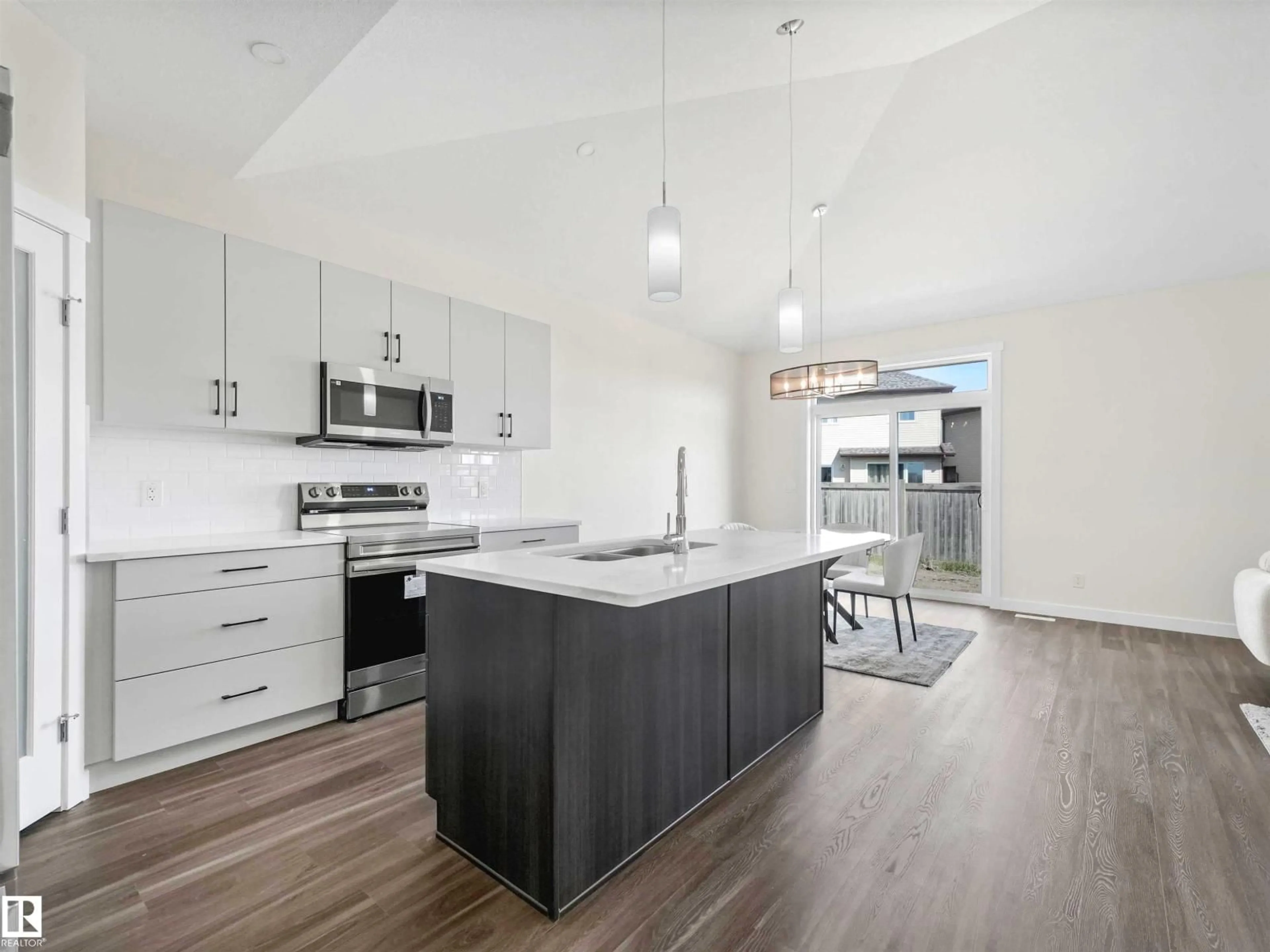 Open concept kitchen, unknown for 14 - 7800 94 ST, Morinville Alberta T8R2S3
