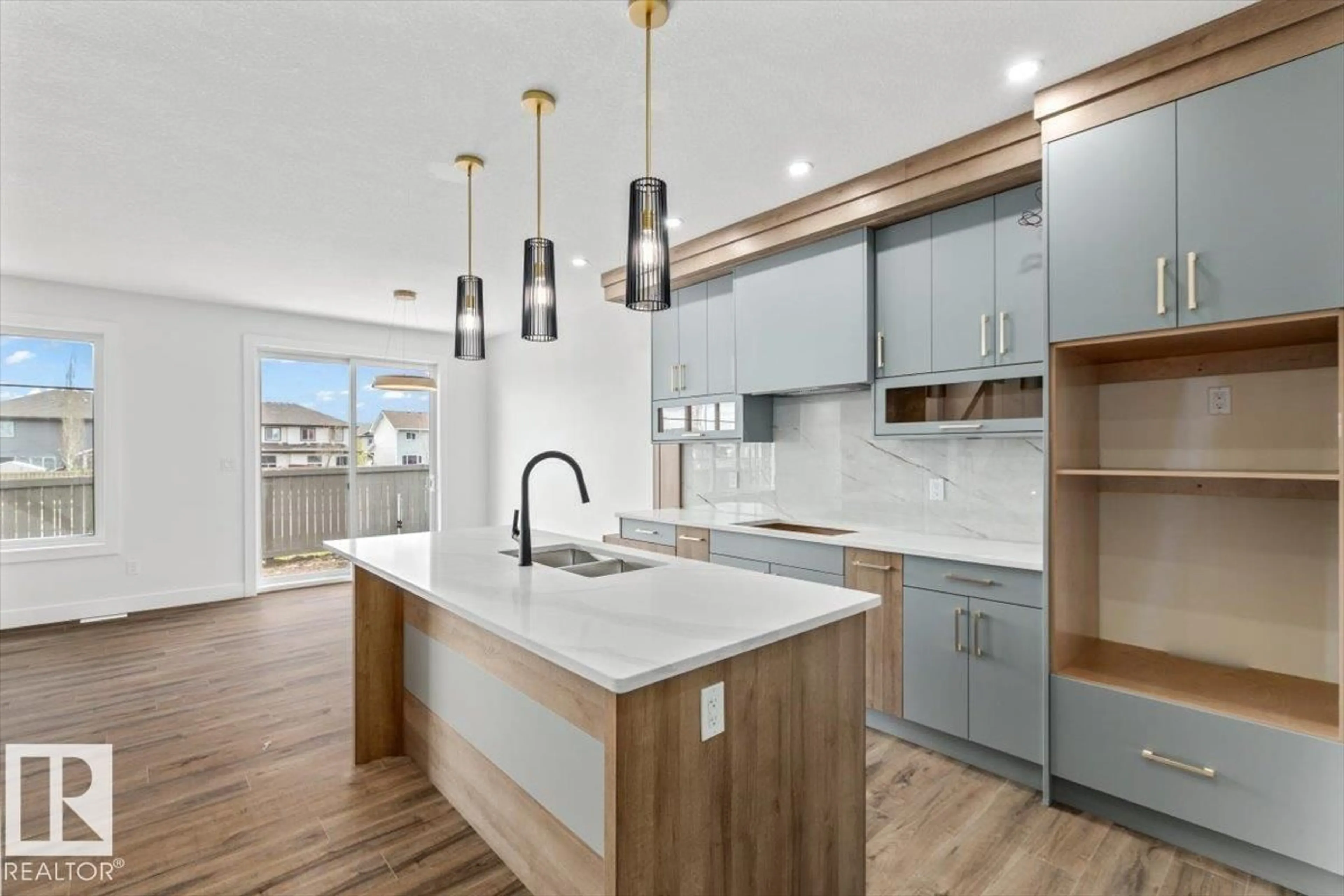 Open concept kitchen, unknown for 69 ELLIOTT WD, Fort Saskatchewan Alberta T8L1R8