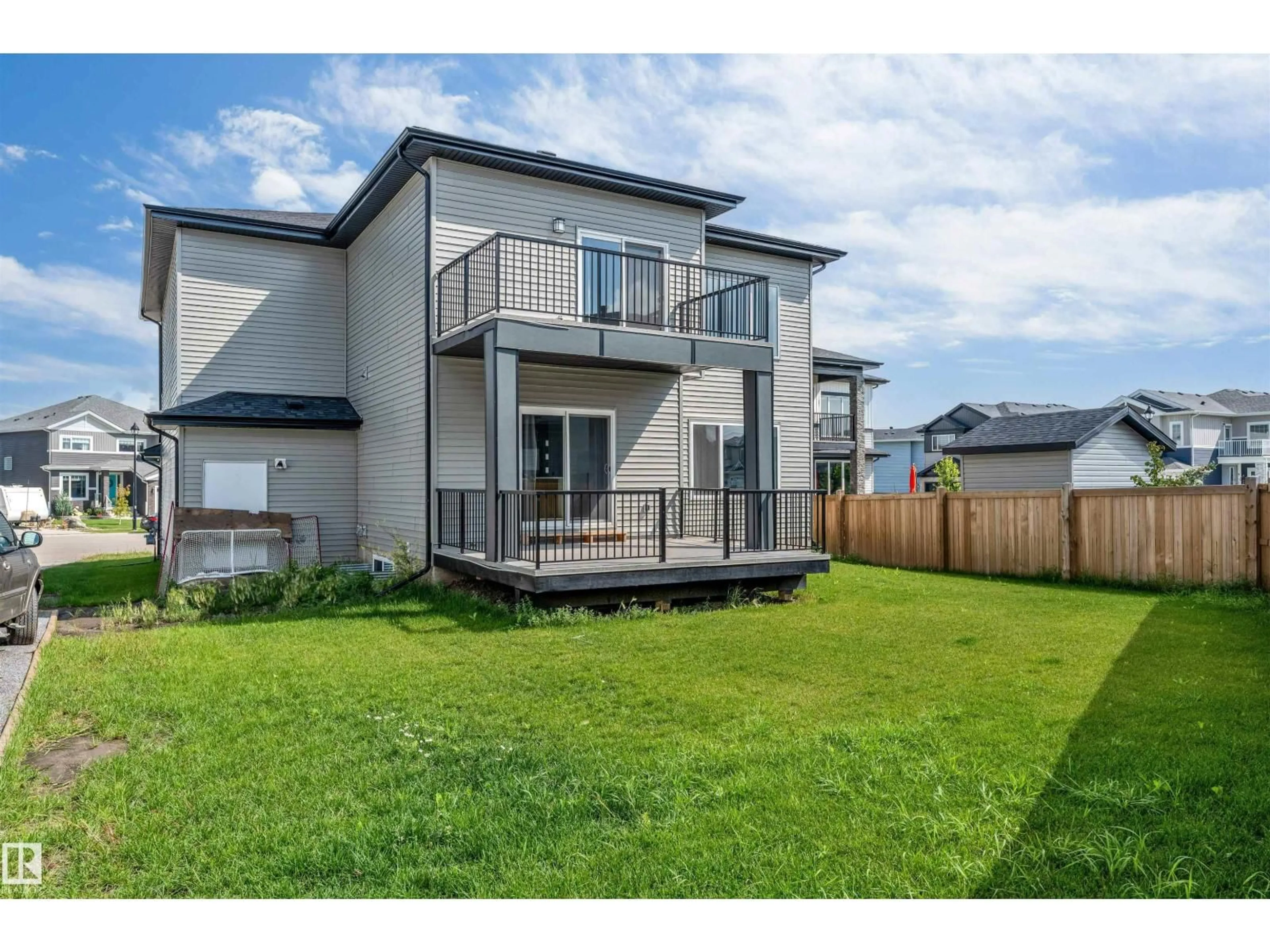 A pic from outside/outdoor area/front of a property/back of a property/a pic from drone, mountain view for 5904 SOLEIL BA, Beaumont Alberta T4X2X9