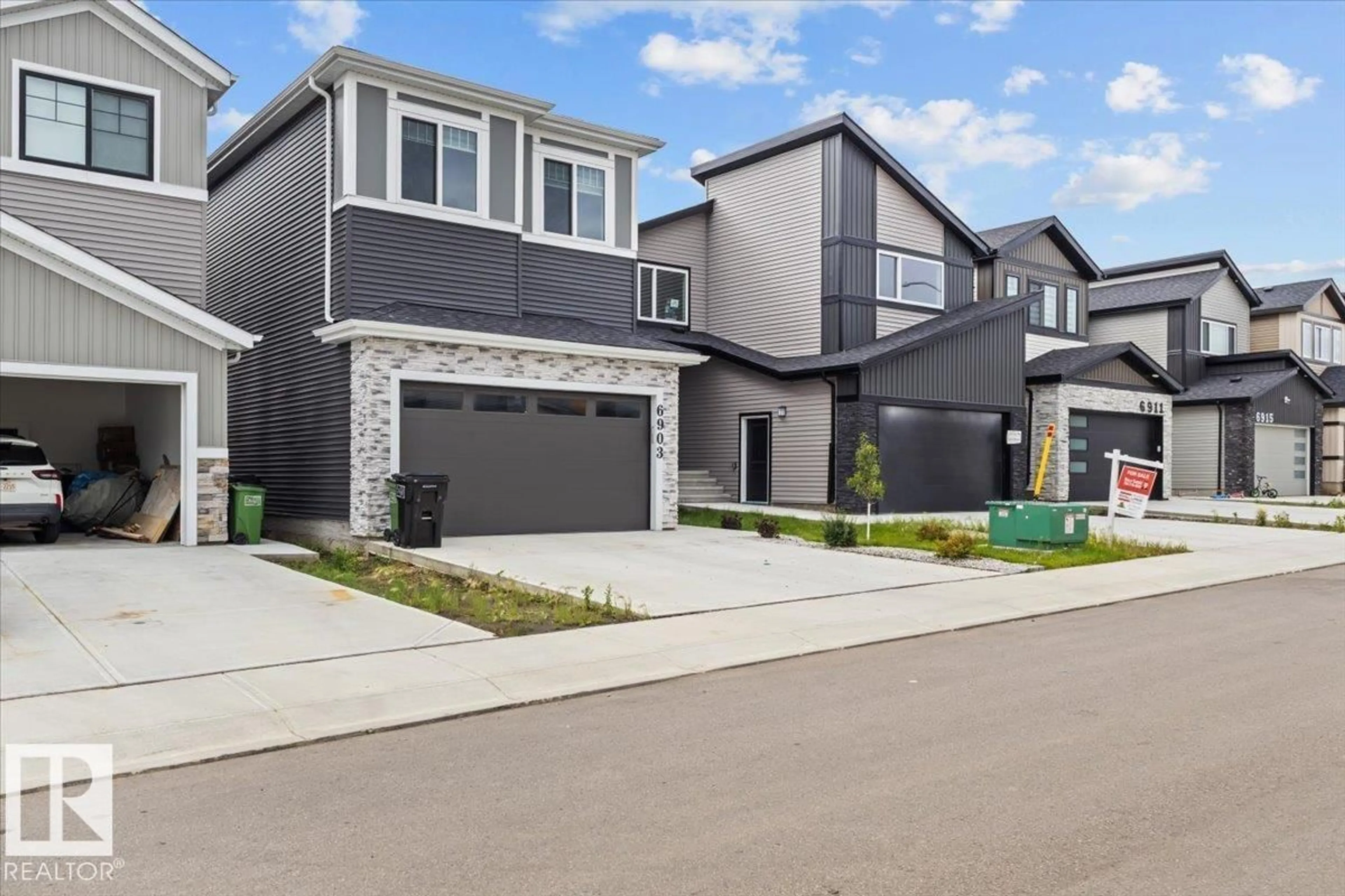 Unknown for 6903 169 AV, Edmonton Alberta T5Z0H2