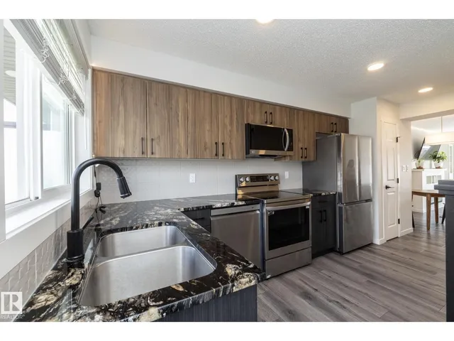 #28 - 1530 TAMARACK BV, Edmonton 2