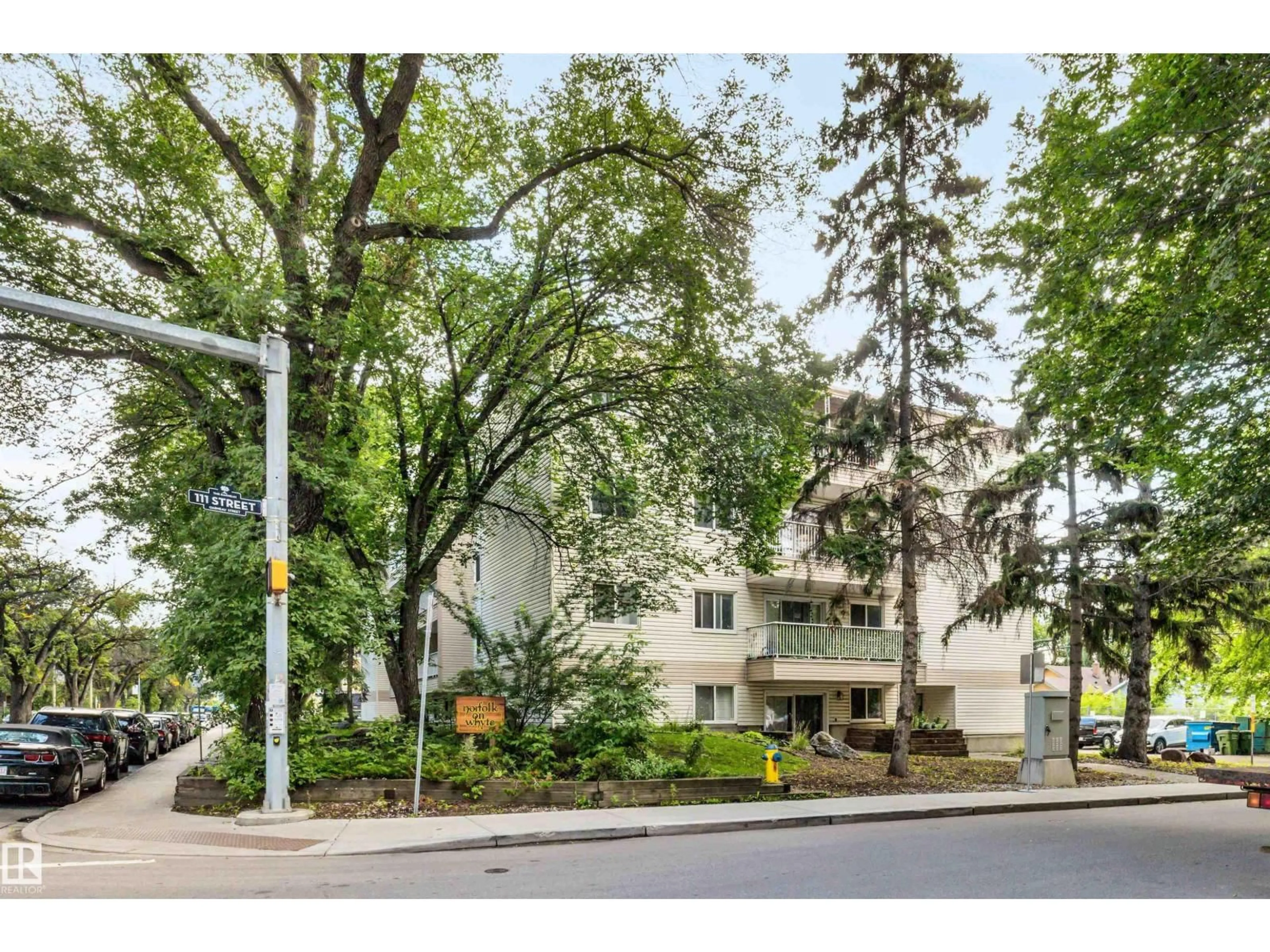 Unknown for 304 - 8149 111 ST NW, Edmonton Alberta T6G2P1