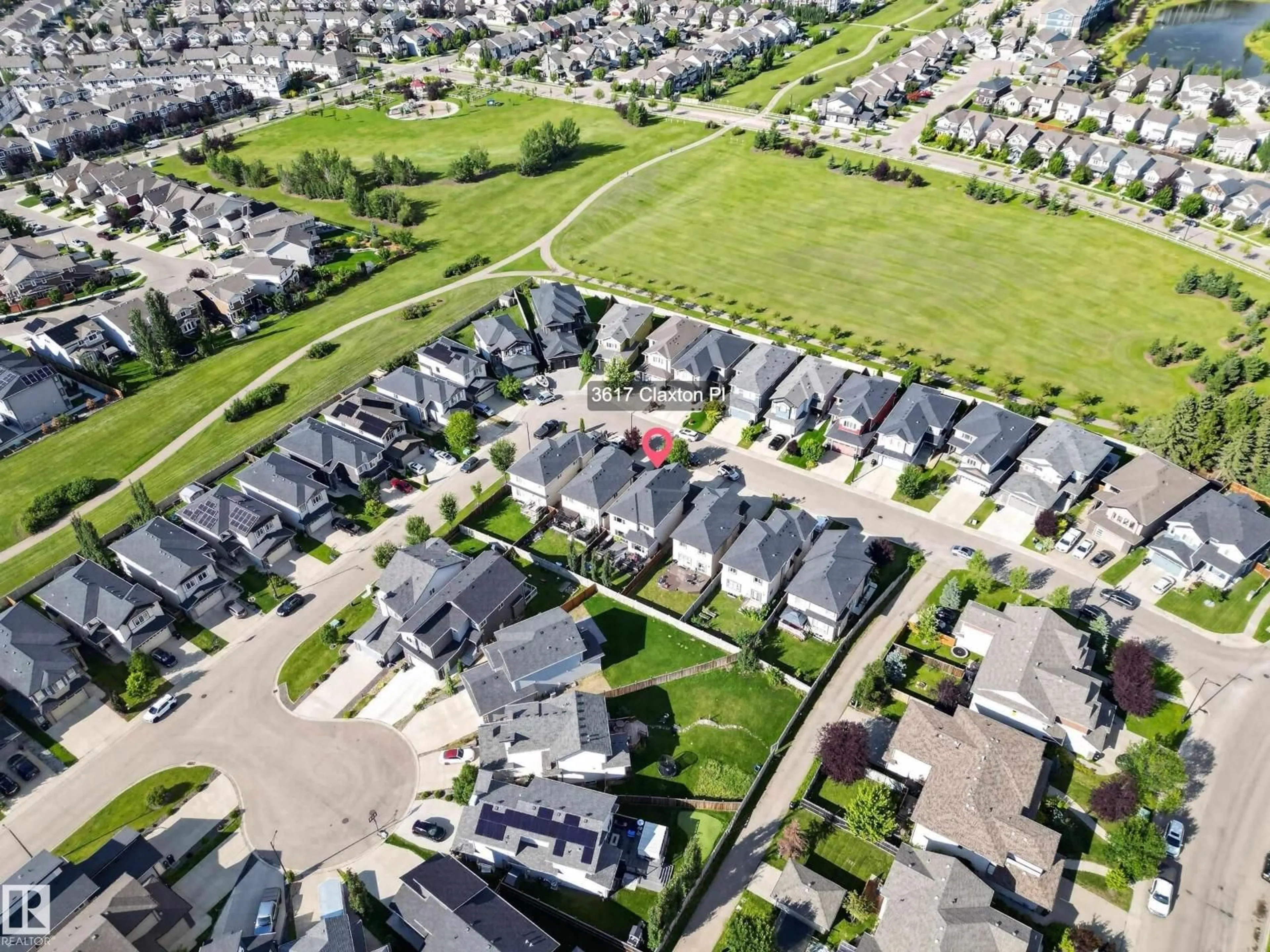 A pic from outside/outdoor area/front of a property/back of a property/a pic from drone, street for 3617 CLAXTON PL, Edmonton Alberta T6W2K8