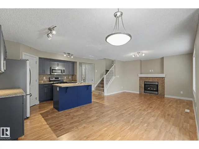 8602 - 11 SOUTHFORT BV, Fort Saskatchewan 5