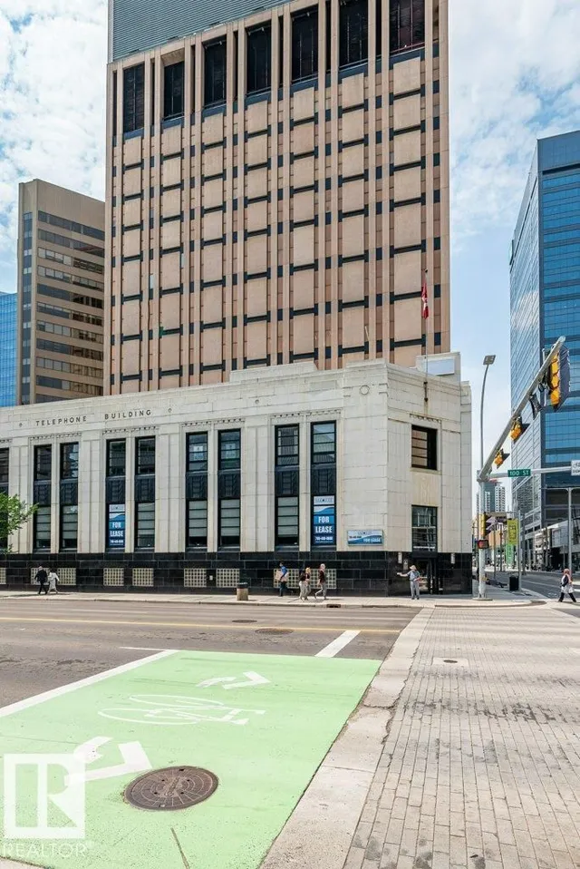 #203 - 10009 102 AV, Edmonton 2