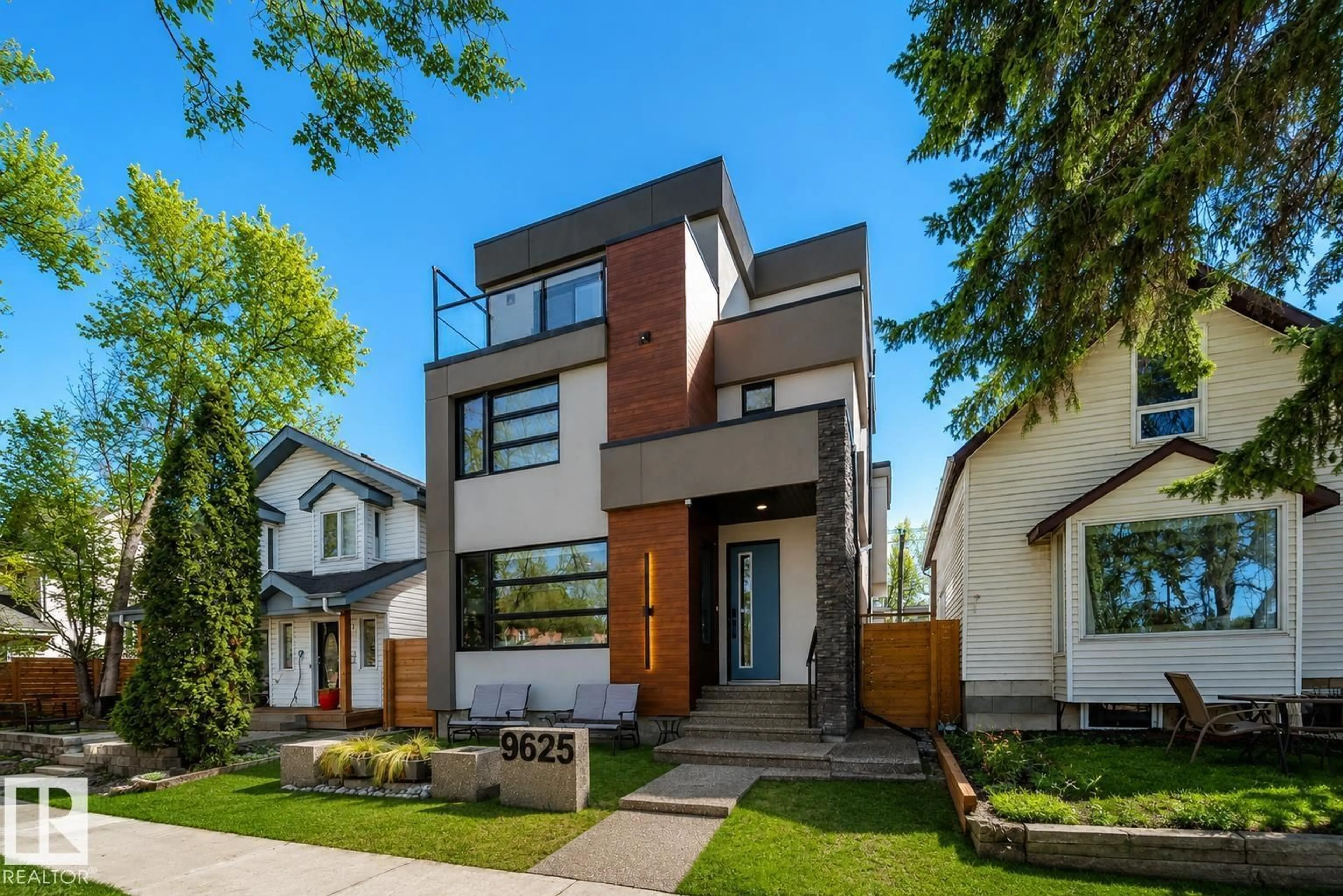 Home with brick exterior material, street for NW - 9625 101 ST, Edmonton Alberta T5K0W7