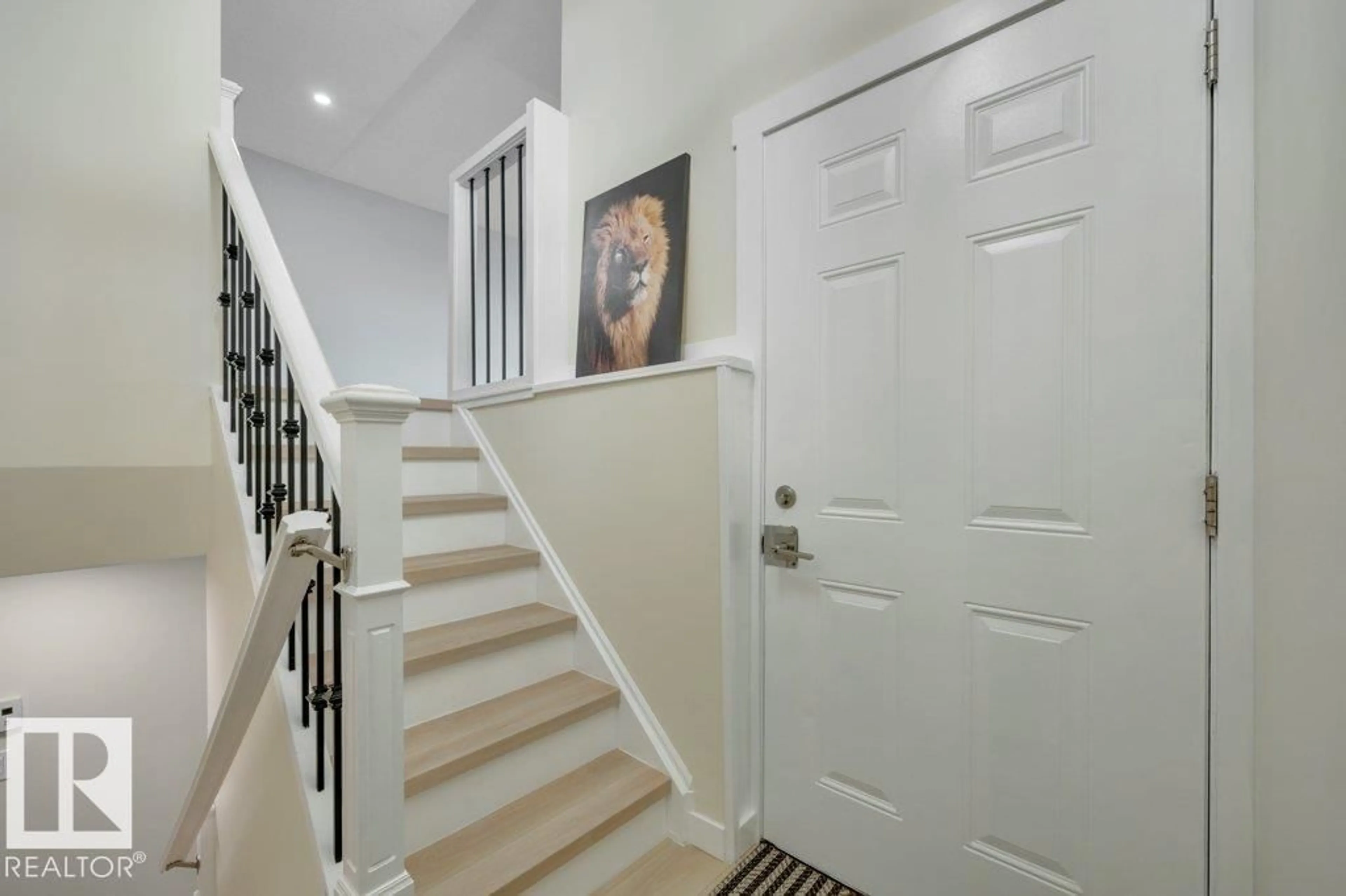 Unknown for 633 WILLOW CT, Edmonton Alberta T5T2K7