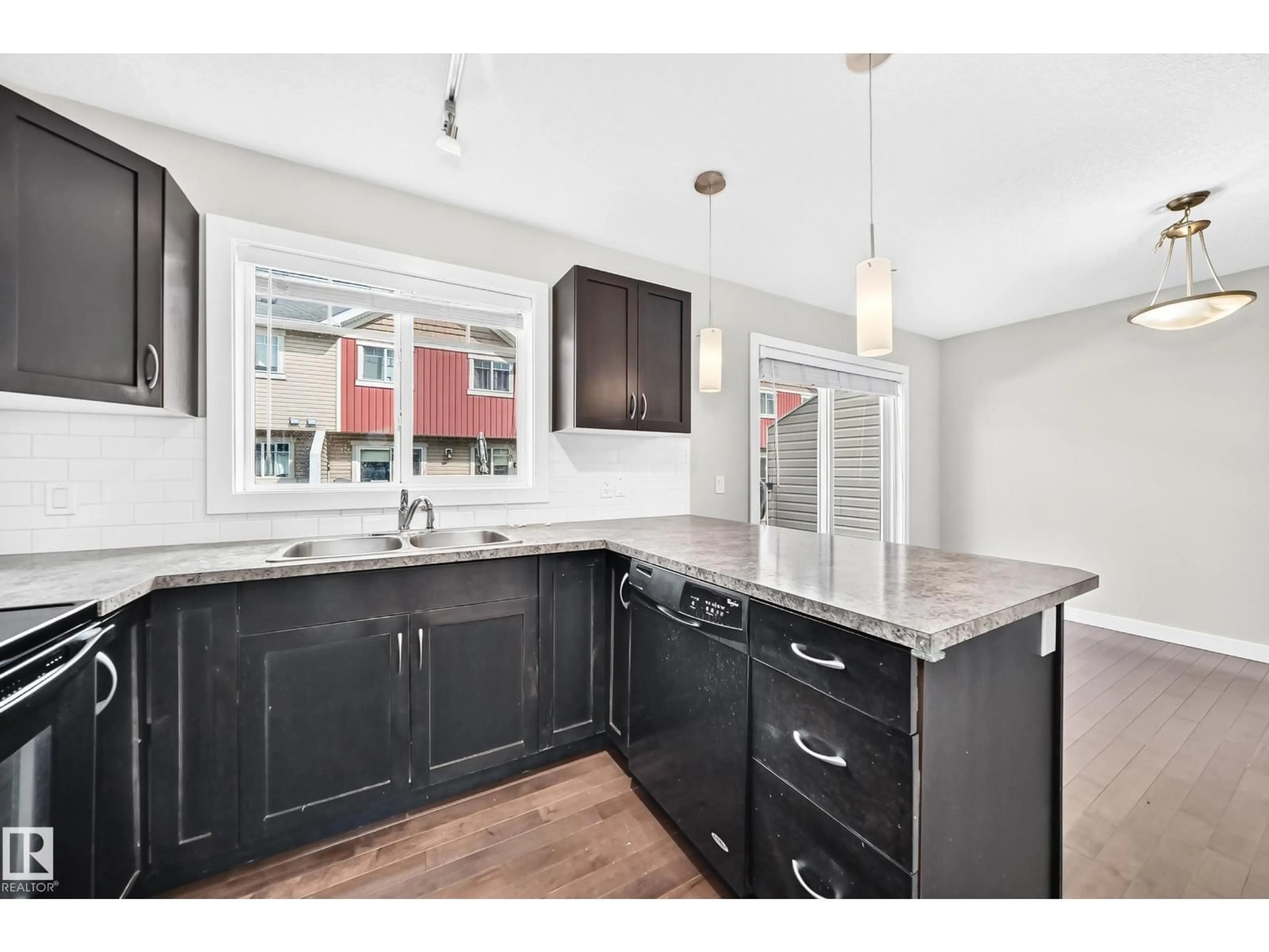 Open concept kitchen, unknown for 73 9535 217 ST NW, Edmonton Alberta T5T4P5