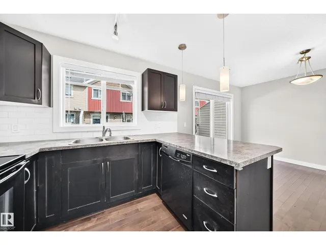 73 9535 217 ST NW, Edmonton 2