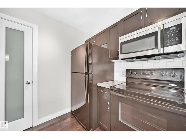 73 9535 217 ST NW, Edmonton 4