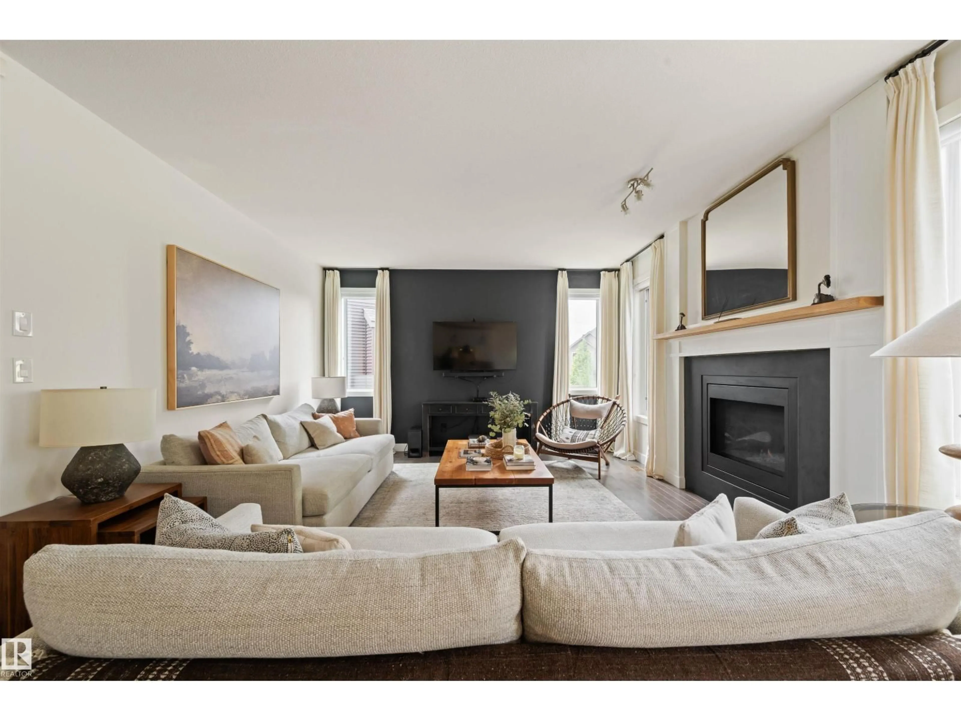 Living room with furniture, unknown for 3722 KIDD CR, Edmonton Alberta T6W2R1