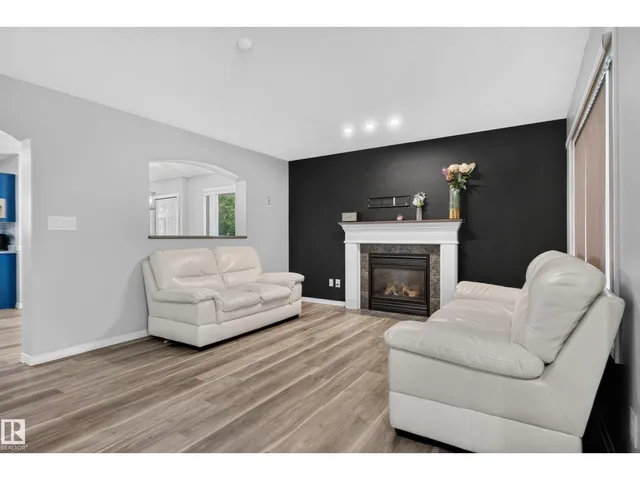NW - 3755 20 ST, Edmonton 5