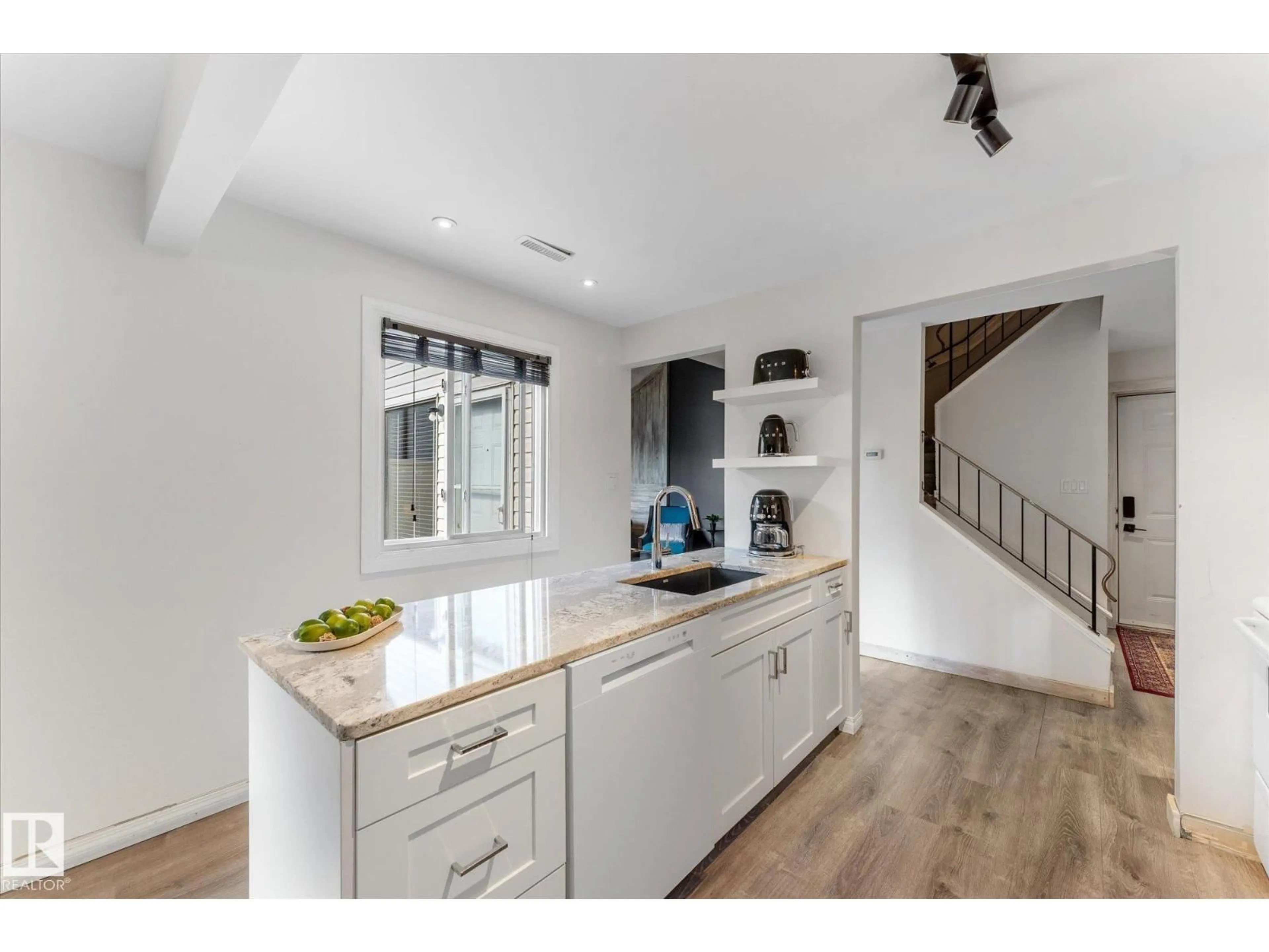 Open concept kitchen, unknown for 281 LANCASTER TC, Edmonton Alberta T5X5T6