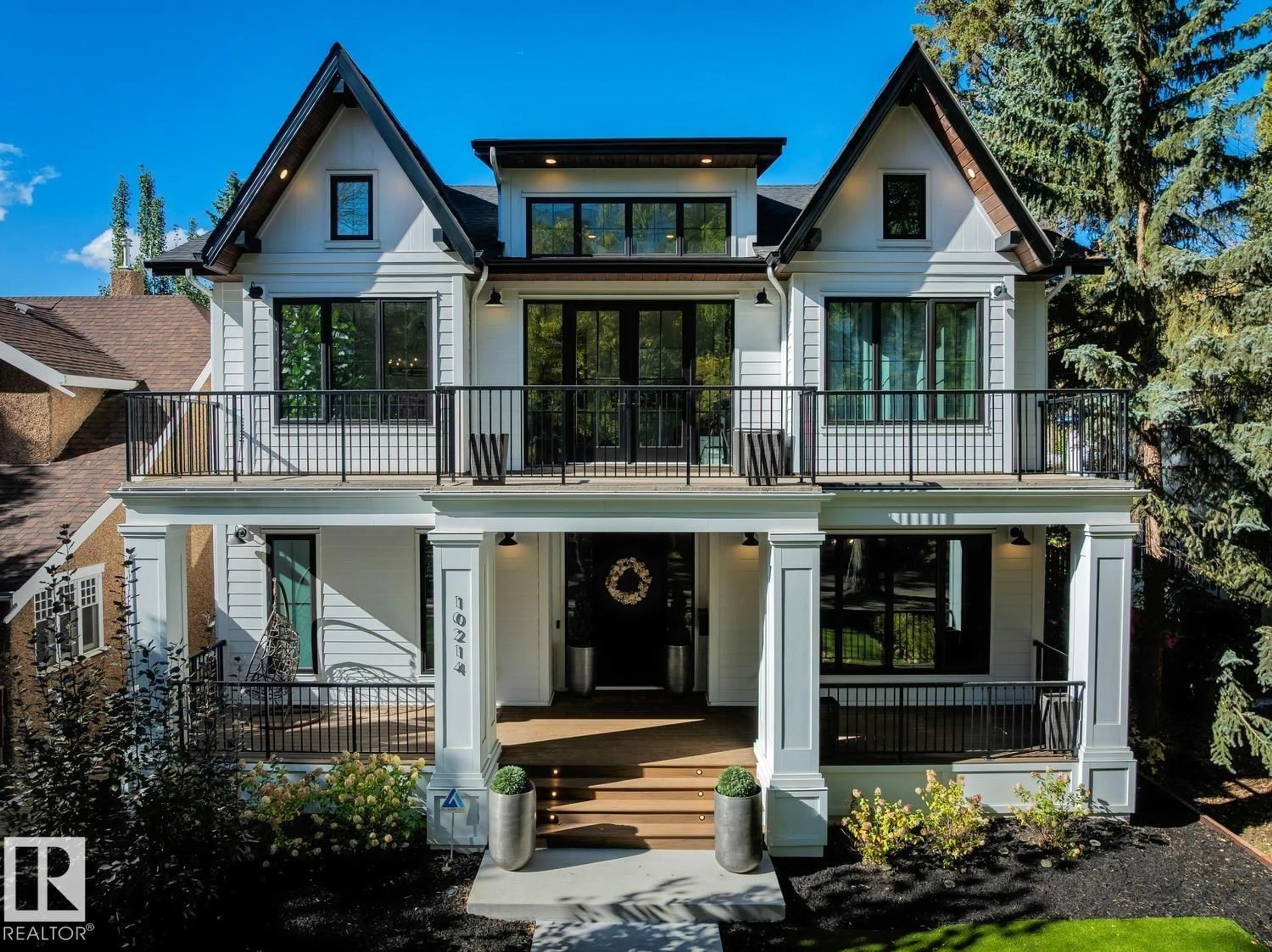 Unknown for NW - 10214 125 ST, Edmonton Alberta T5N1S9