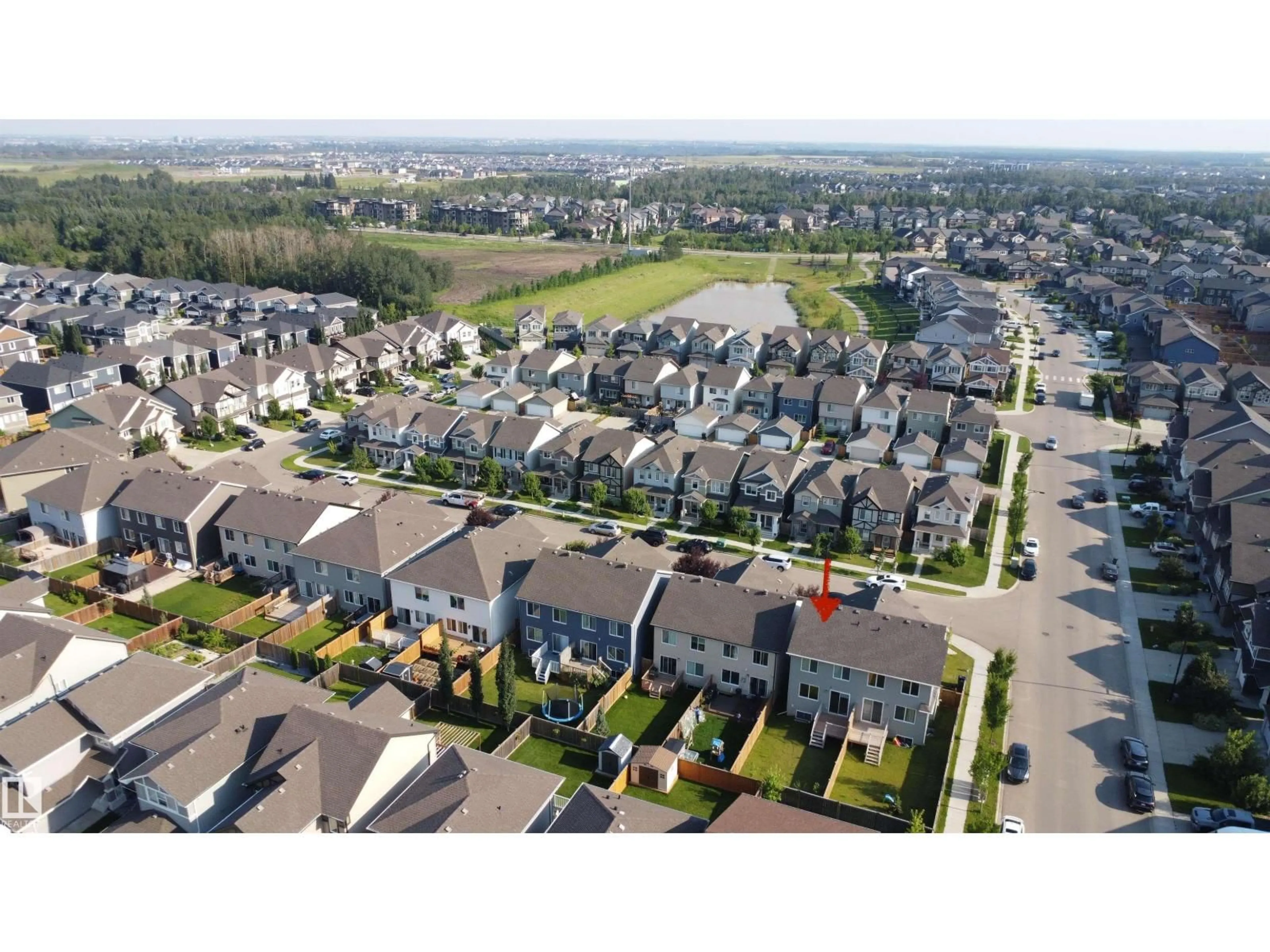 A pic from outside/outdoor area/front of a property/back of a property/a pic from drone, street for 7791 EIFERT CR, Edmonton Alberta T6M0W1