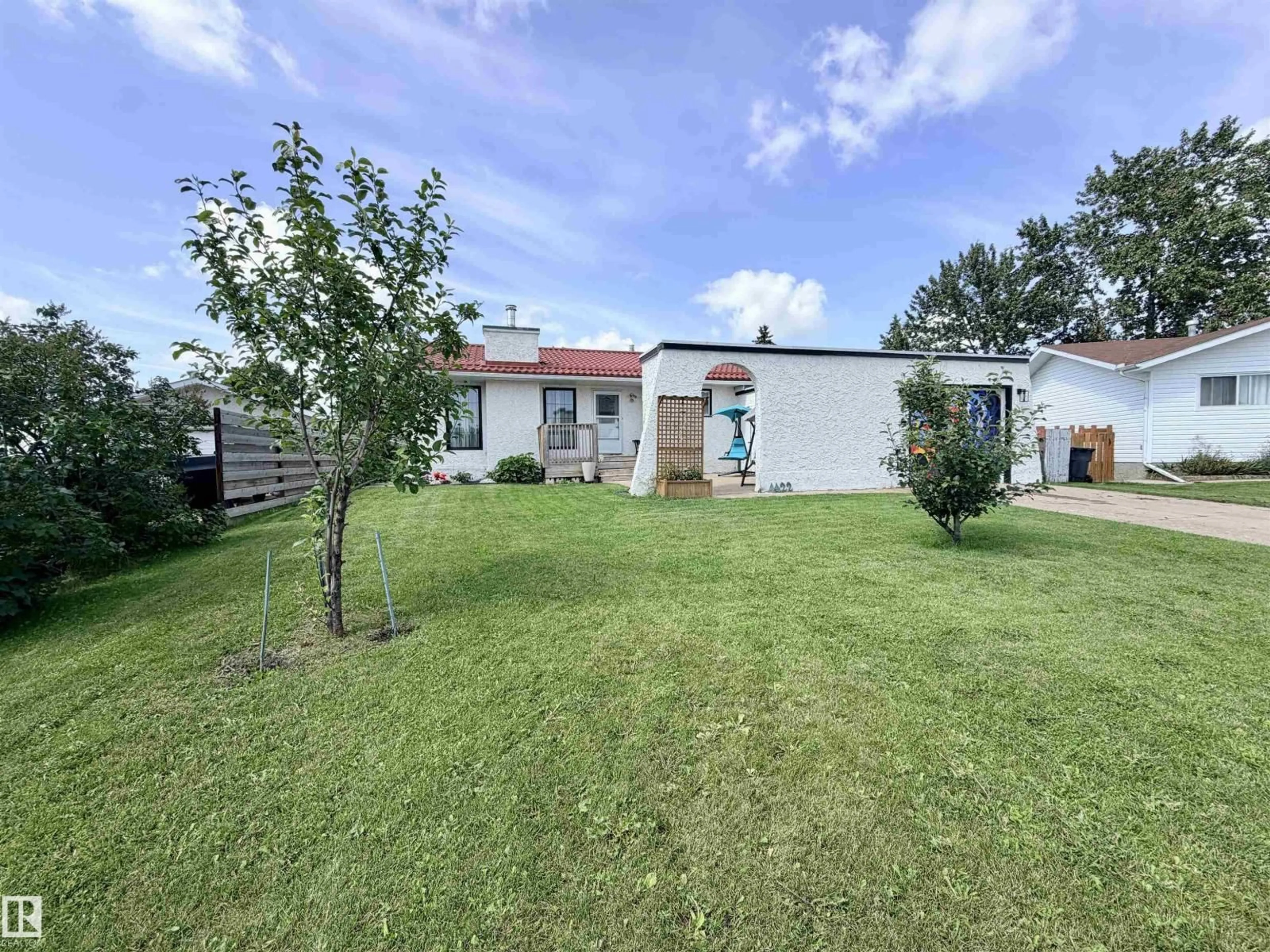 A pic from outside/outdoor area/front of a property/back of a property/a pic from drone, unknown for 4422 45B ST, St. Paul Town Alberta T0A3A3