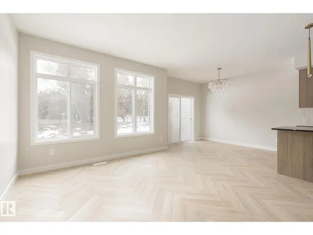 NW - 4003 207 ST, Edmonton 3