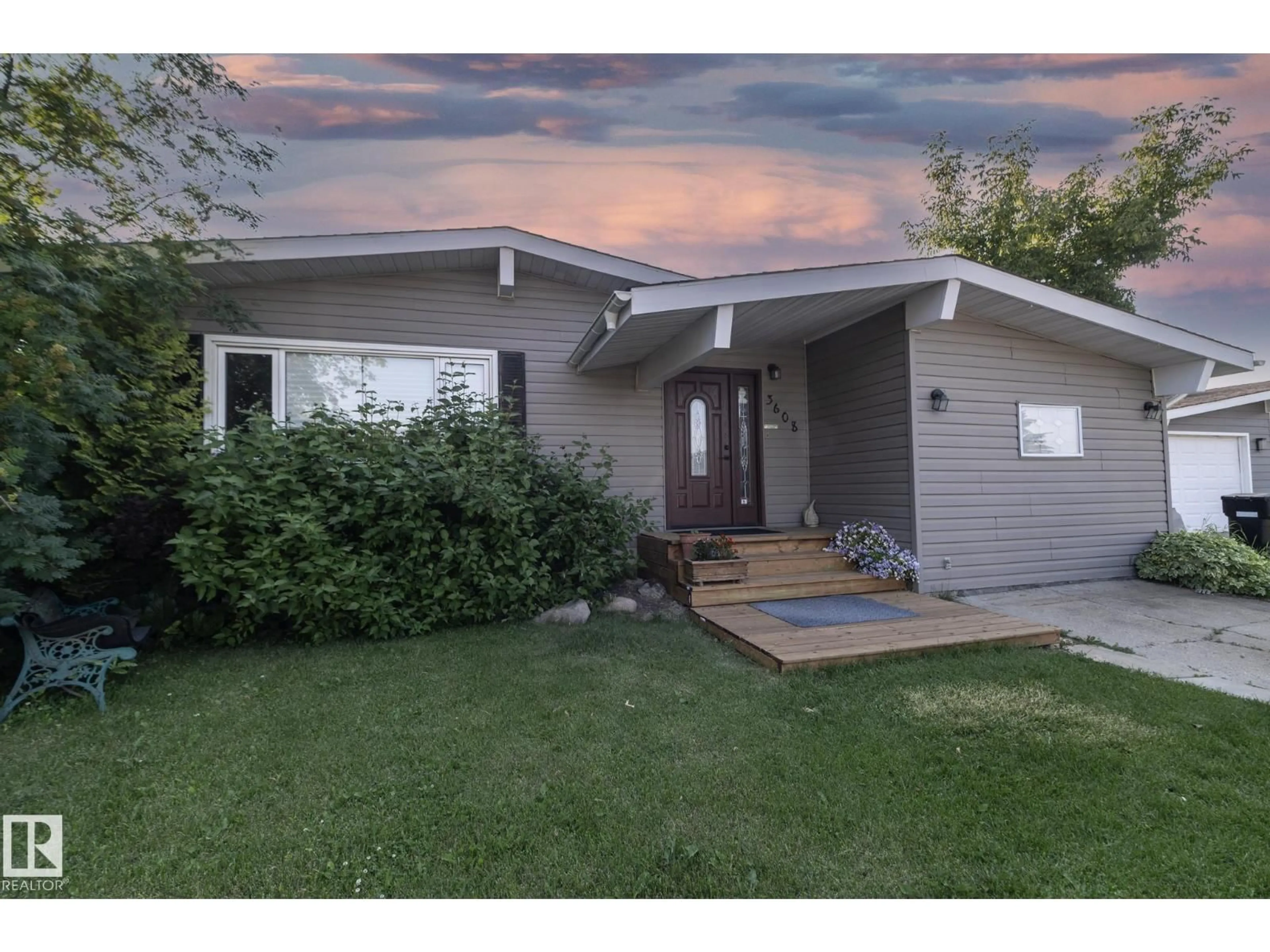 Home with vinyl exterior material, street for 3608 44 ST, Leduc Alberta T9E6A1