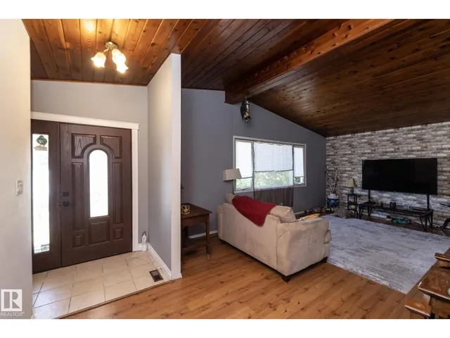 3608 44 ST, Leduc 2