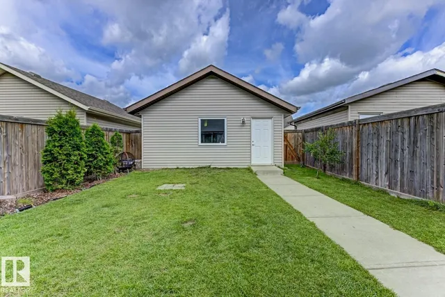 NW - 13536 164 AV, Edmonton 4