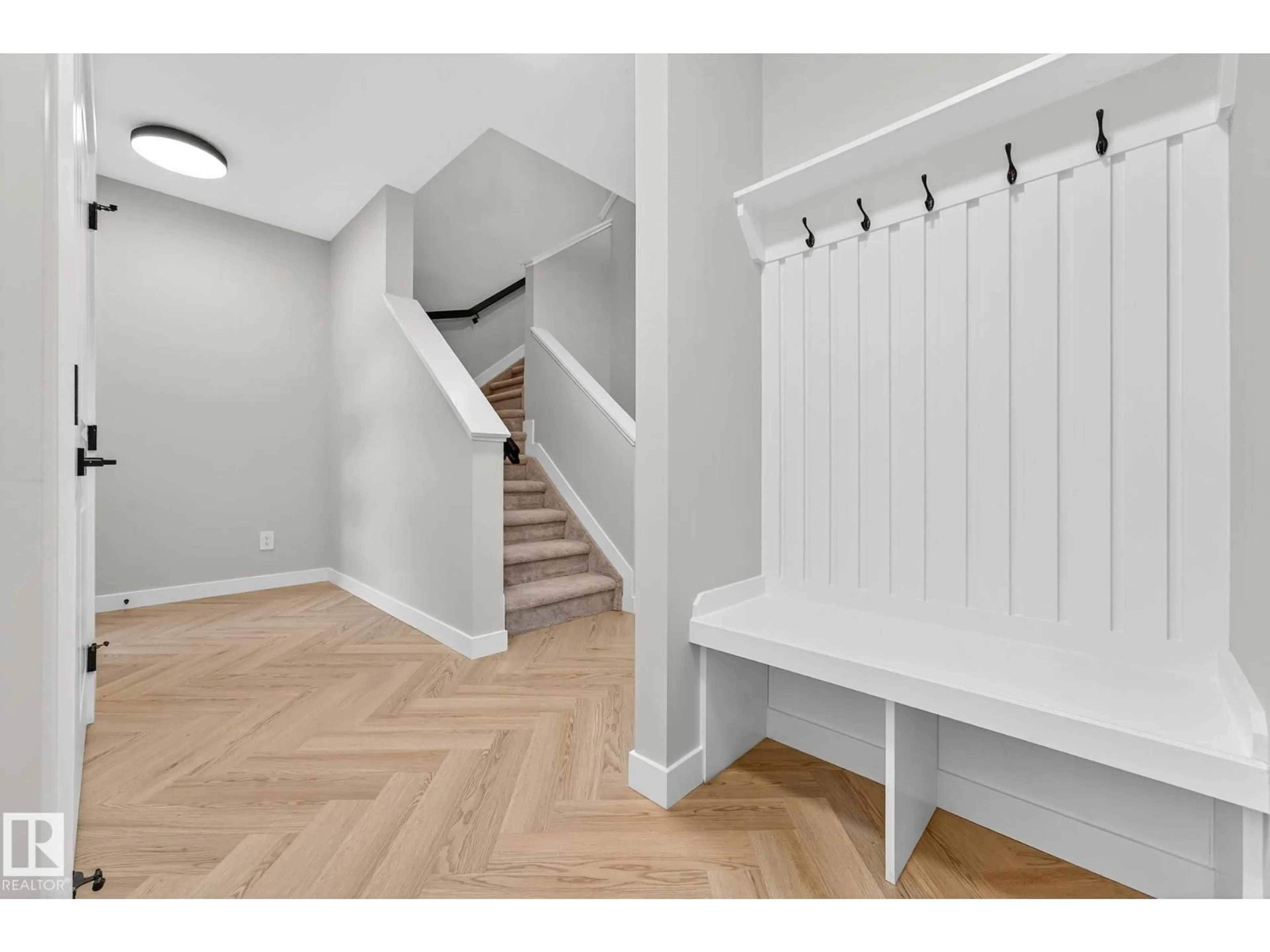 Indoor entryway for SW - 8297 KIRIAK LO, Edmonton Alberta T6W5S2