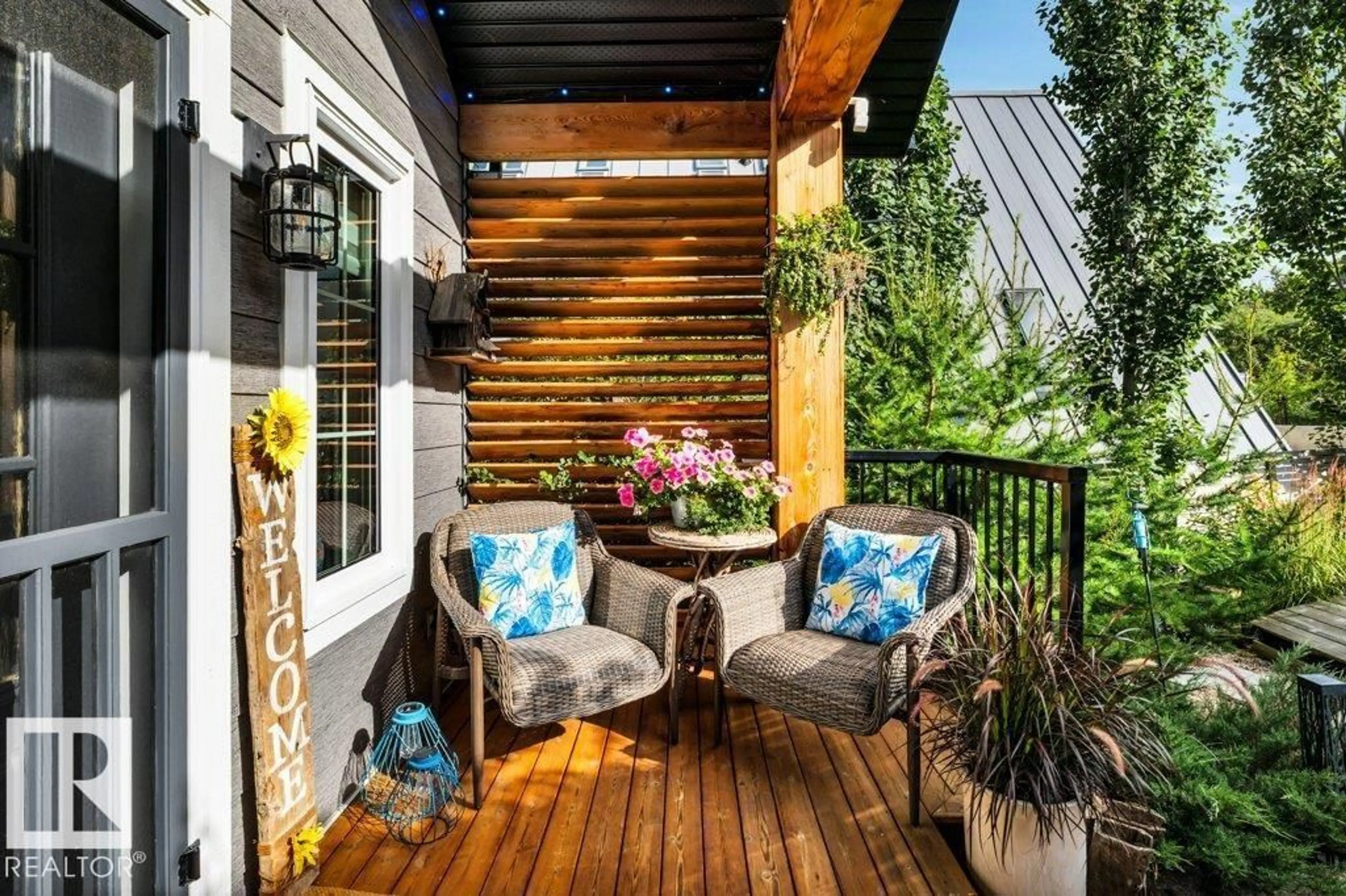 Patio, street for 180 CRYSTAL SPRINGS DRIVE, Rural Wetaskiwin County Alberta T0C2V0