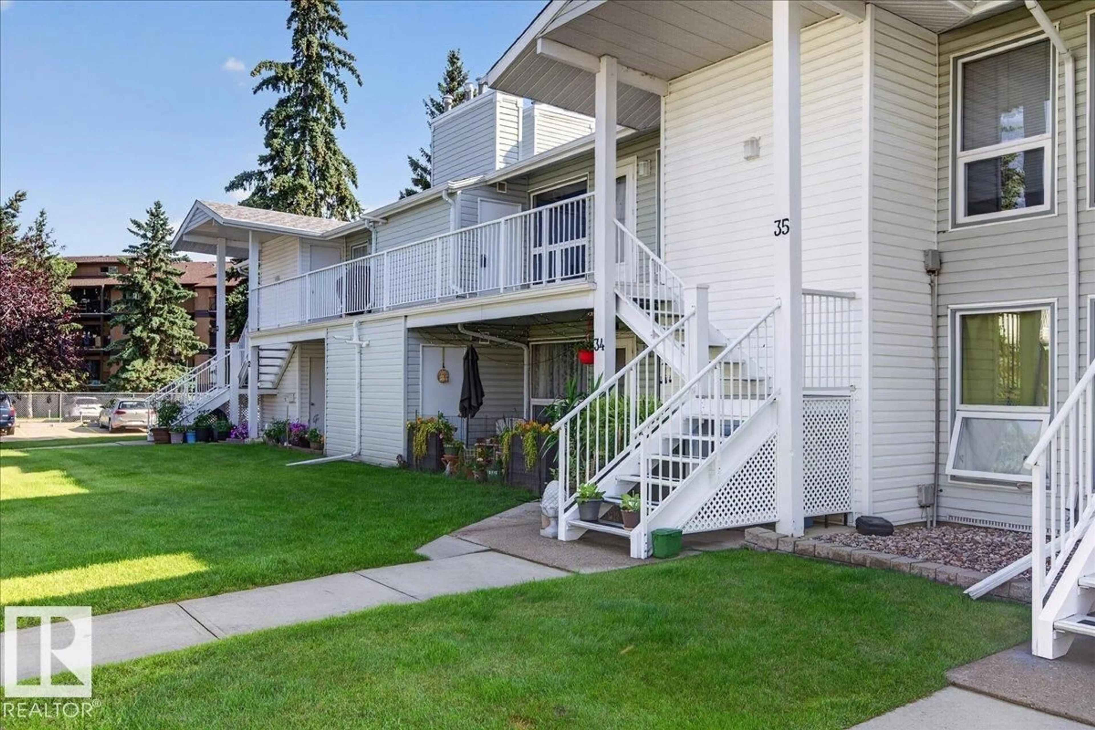 Patio, mountain view for #35 - 2115 118 ST NW, Edmonton Alberta T6J5N1