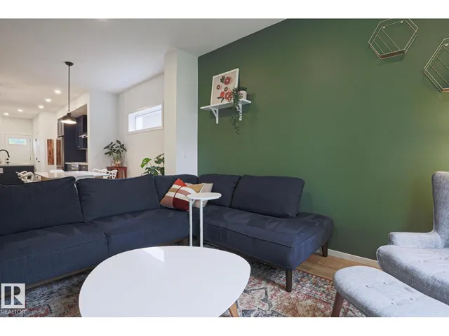 12020 125 ST NW, Edmonton 2