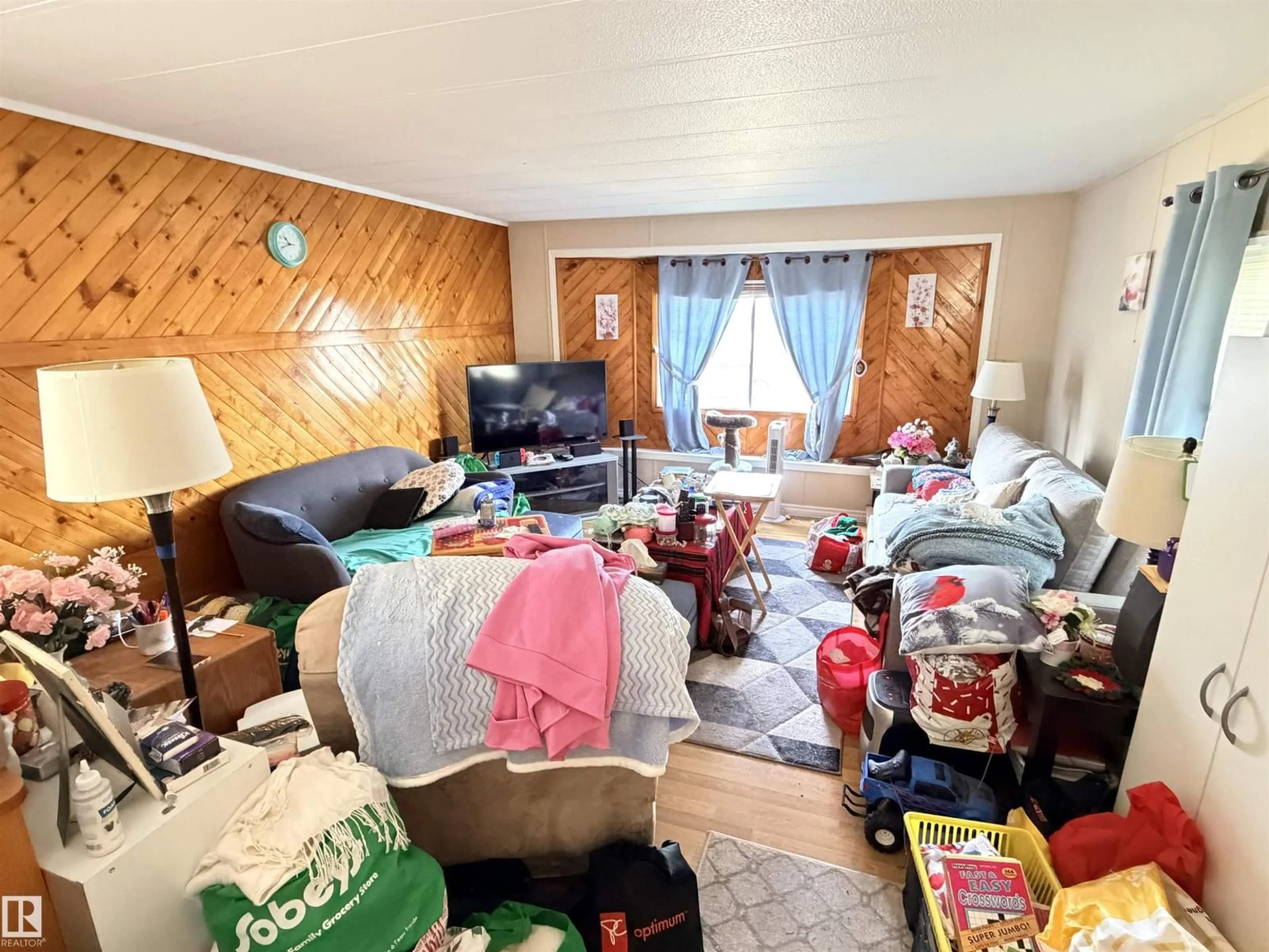 A pic of a room for 18 - 9501 104 AV, Westlock Alberta T7P1M7